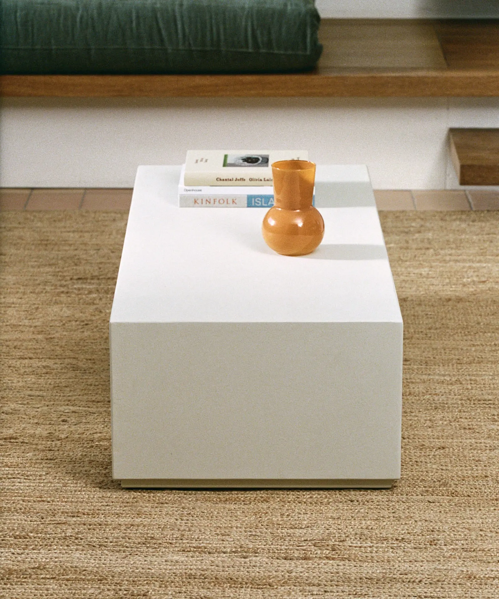 Mesa de Centro Alargada en Microcemento Fiama (120 cm) - Image 4