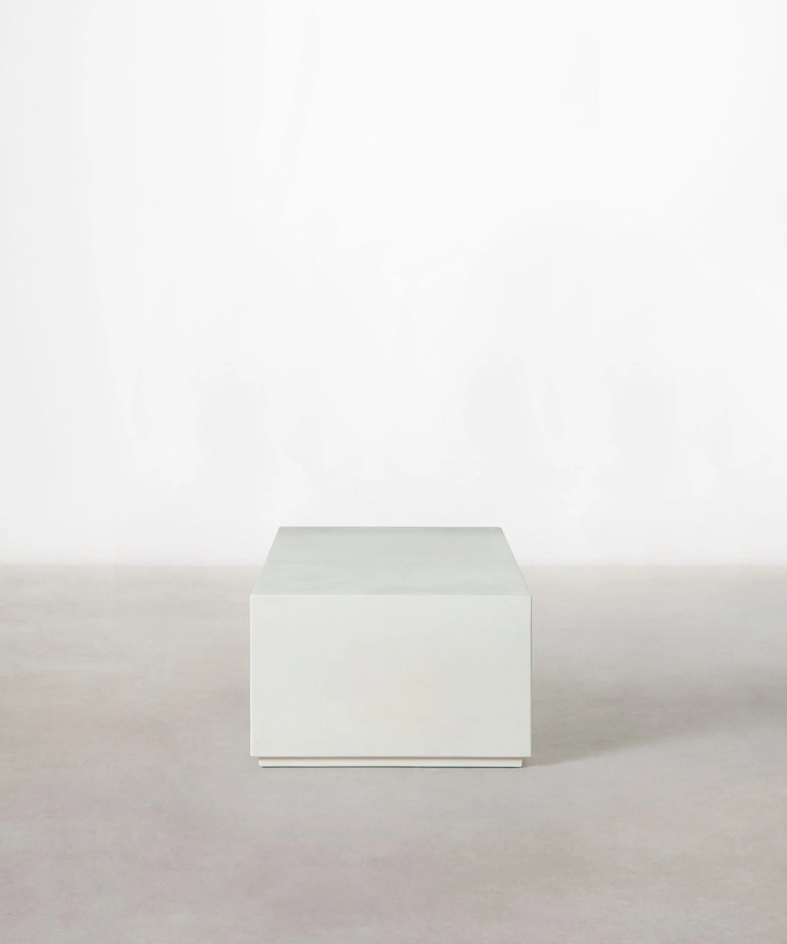 Mesa de Centro Alargada en Microcemento Fiama (120 cm) - Image 5