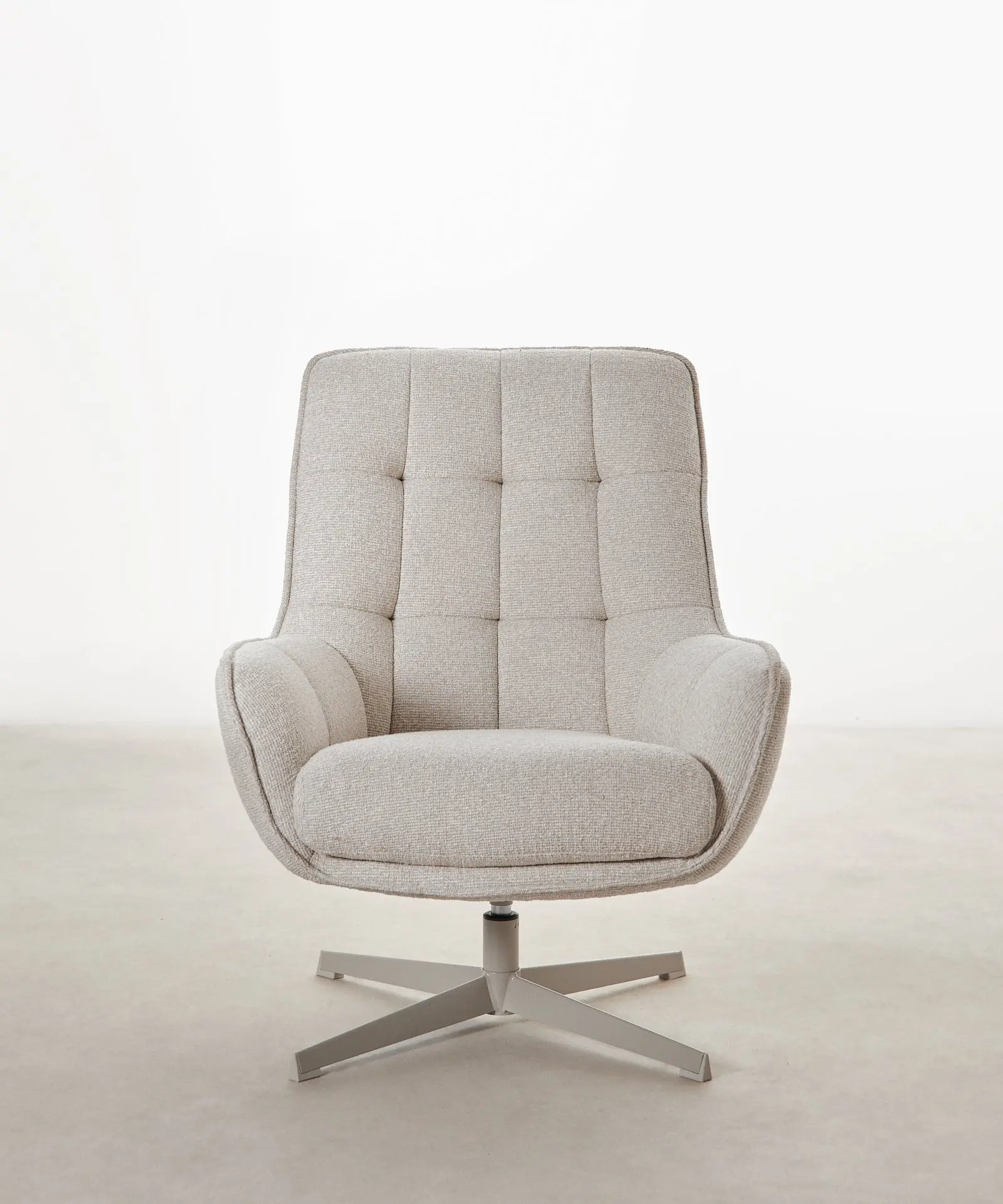 Sillón giratorio de tejido suave Alvar - Image 13