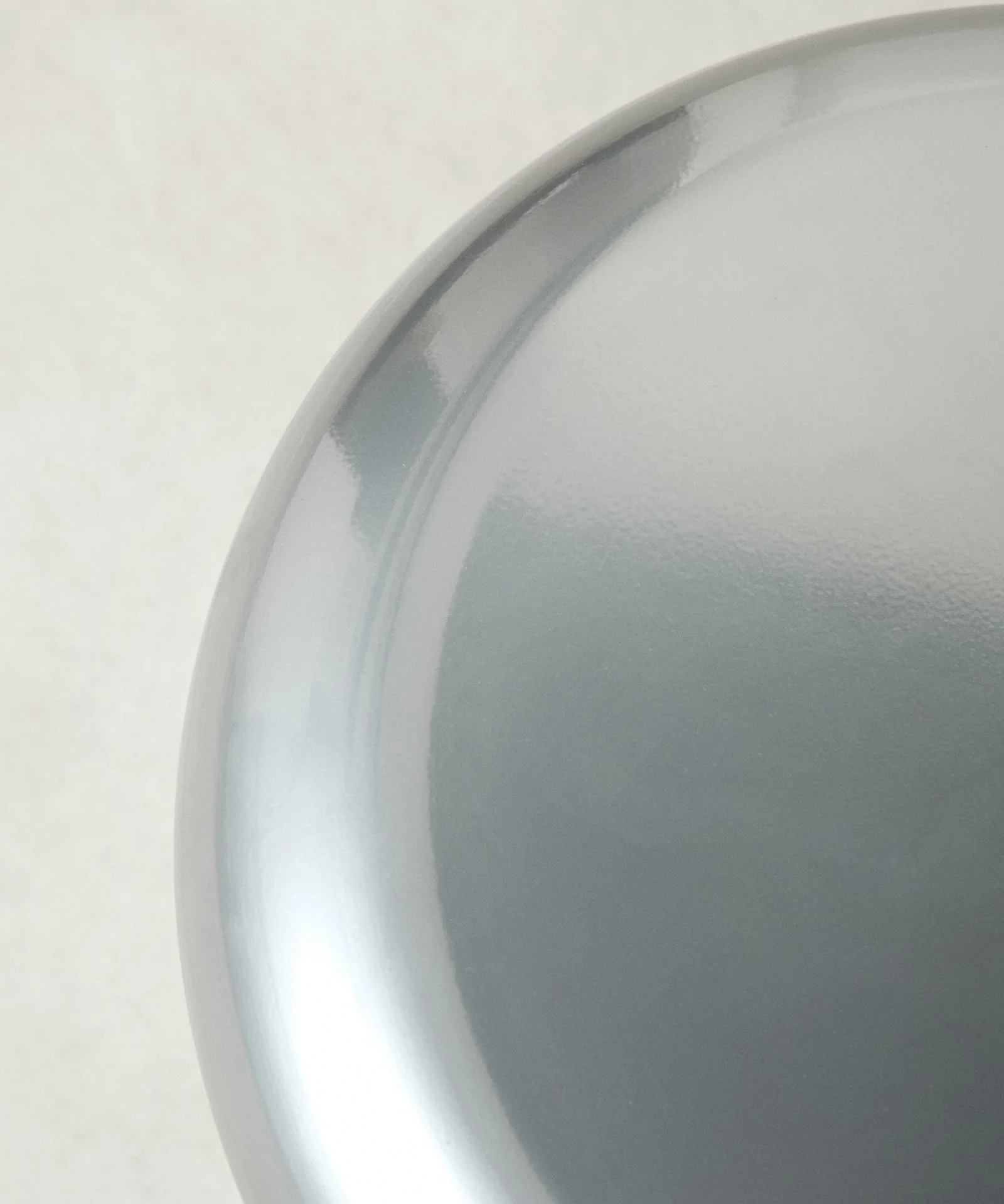 Mesa Auxiliar de Metal Dome (40x47 cm) - Image 2