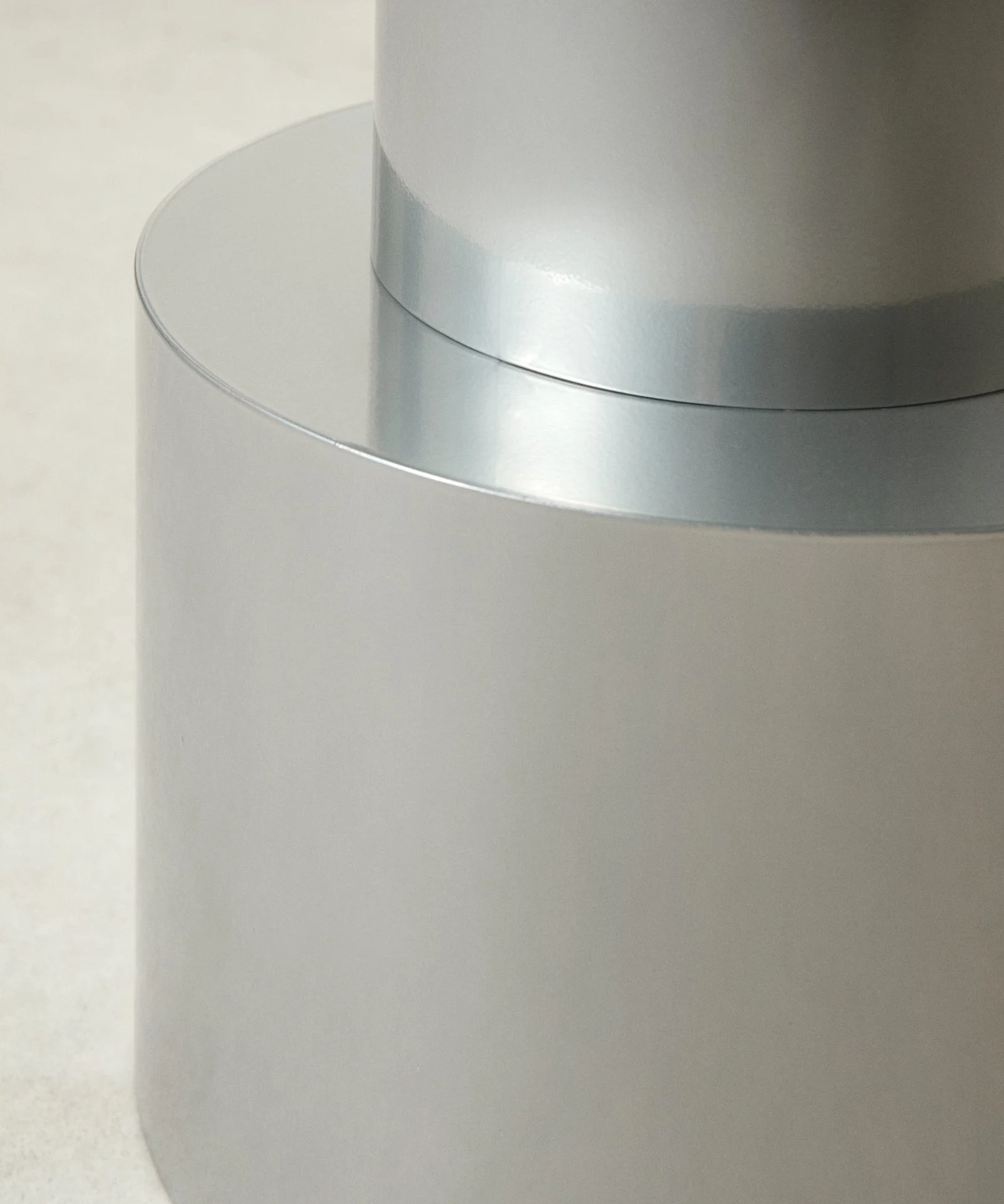 Mesa Auxiliar de Metal Dome (40x47 cm) - Image 6