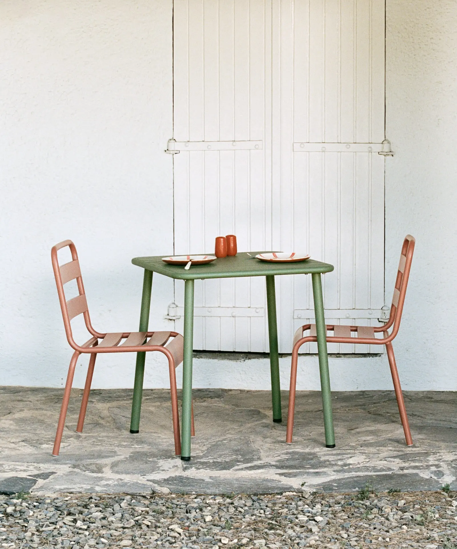 Mesa exterior de metal cuadrada Brisa (70x70 cm) - Image 10