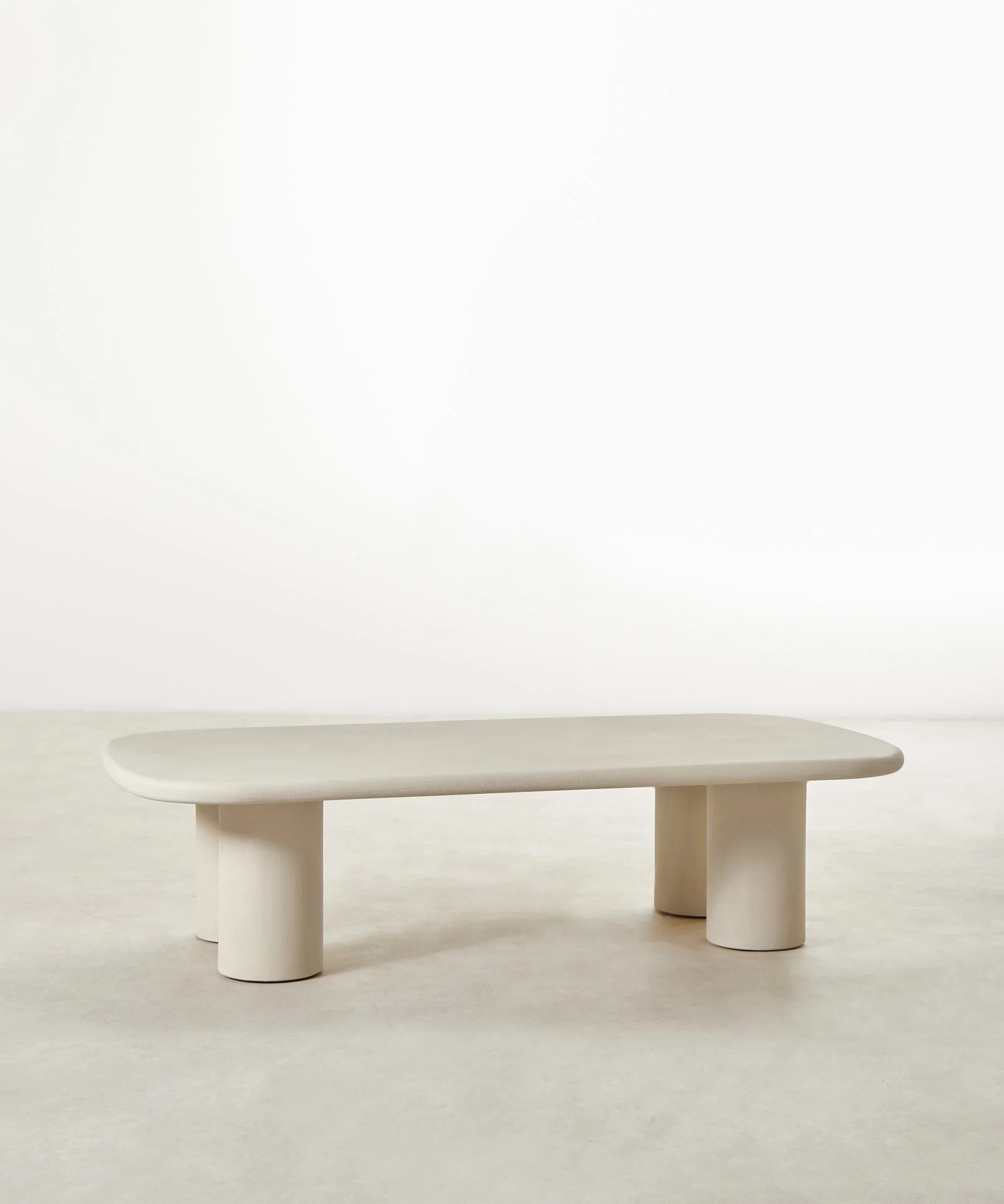 Mesa de Centro Alargada en Microcemento Sira (120 cm) - Image 6