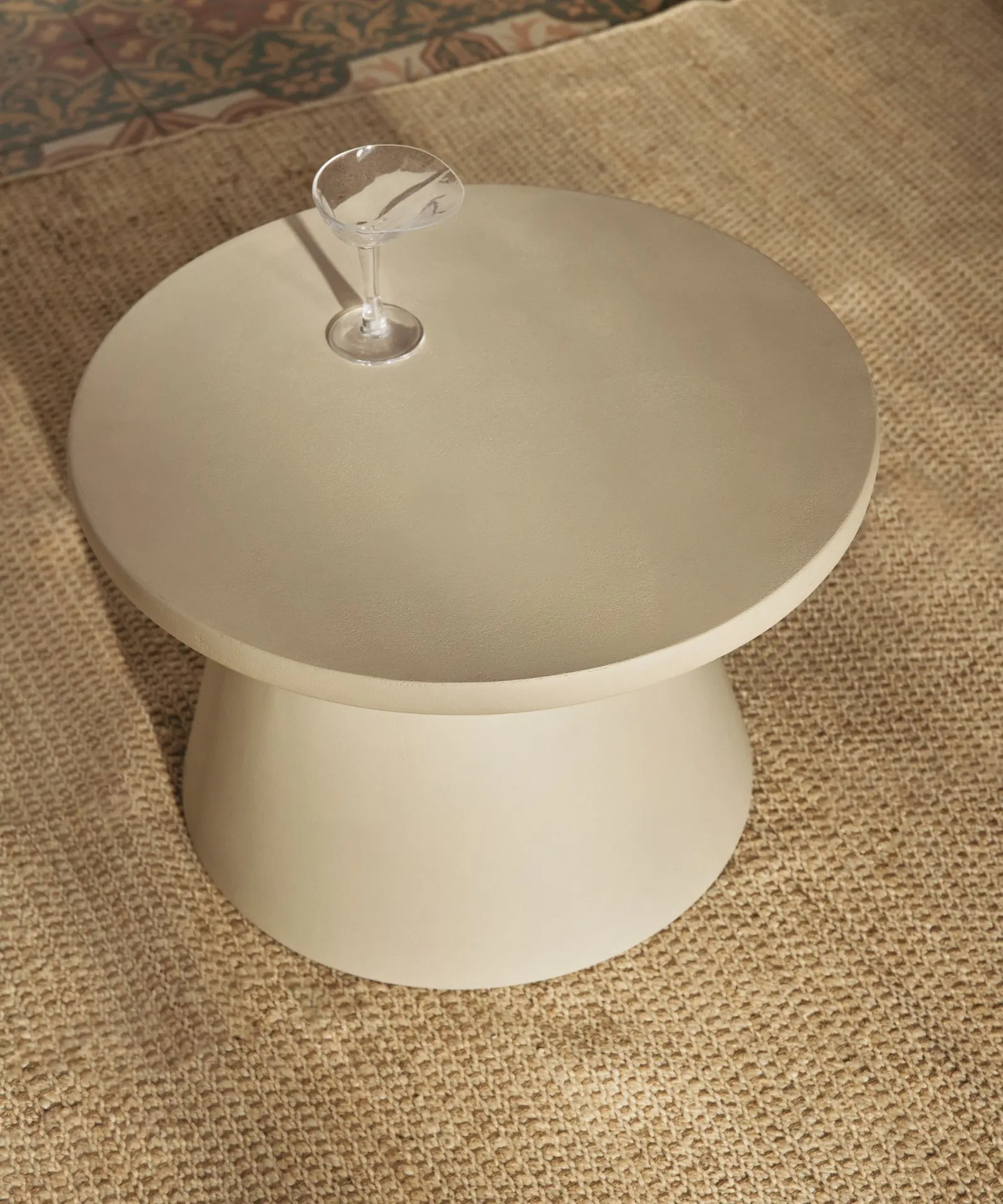 Mesa de Centro Redonda en Microcemento Hera (80 cm) - Image 8