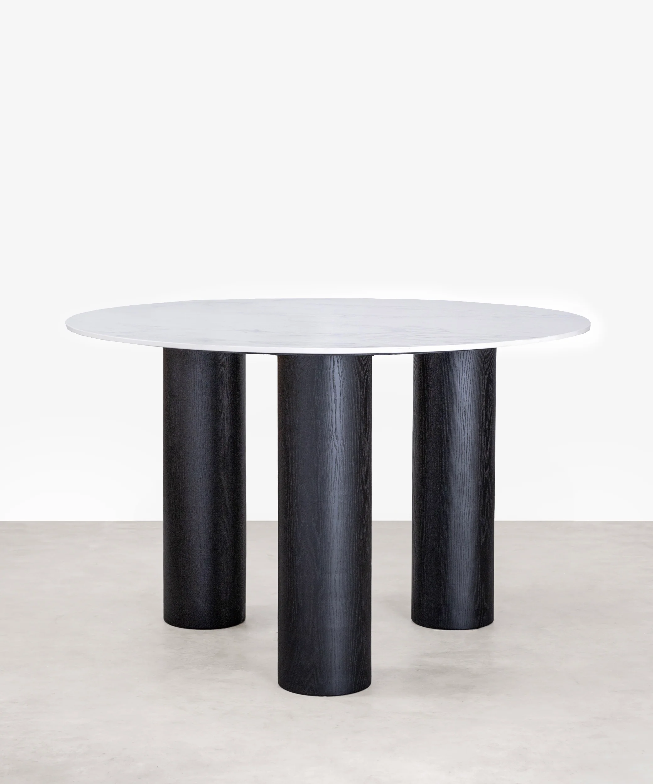 Mesa de Comedor Redonda en Madera y Mármol Anetta (120 cm)