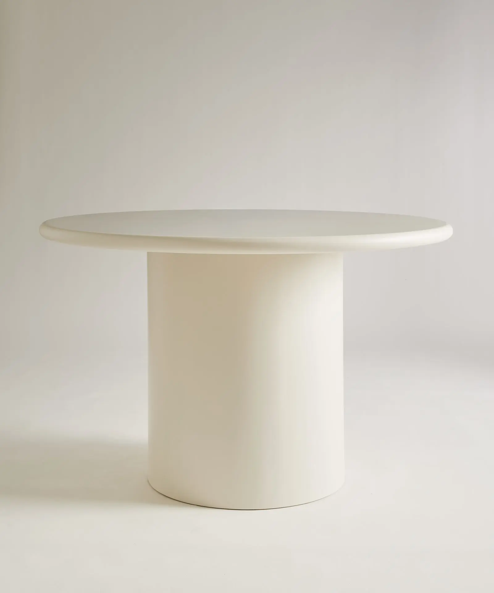 Mesa de Comedor de Madera Lacada Dilara (Ø120 cm) - Image 13