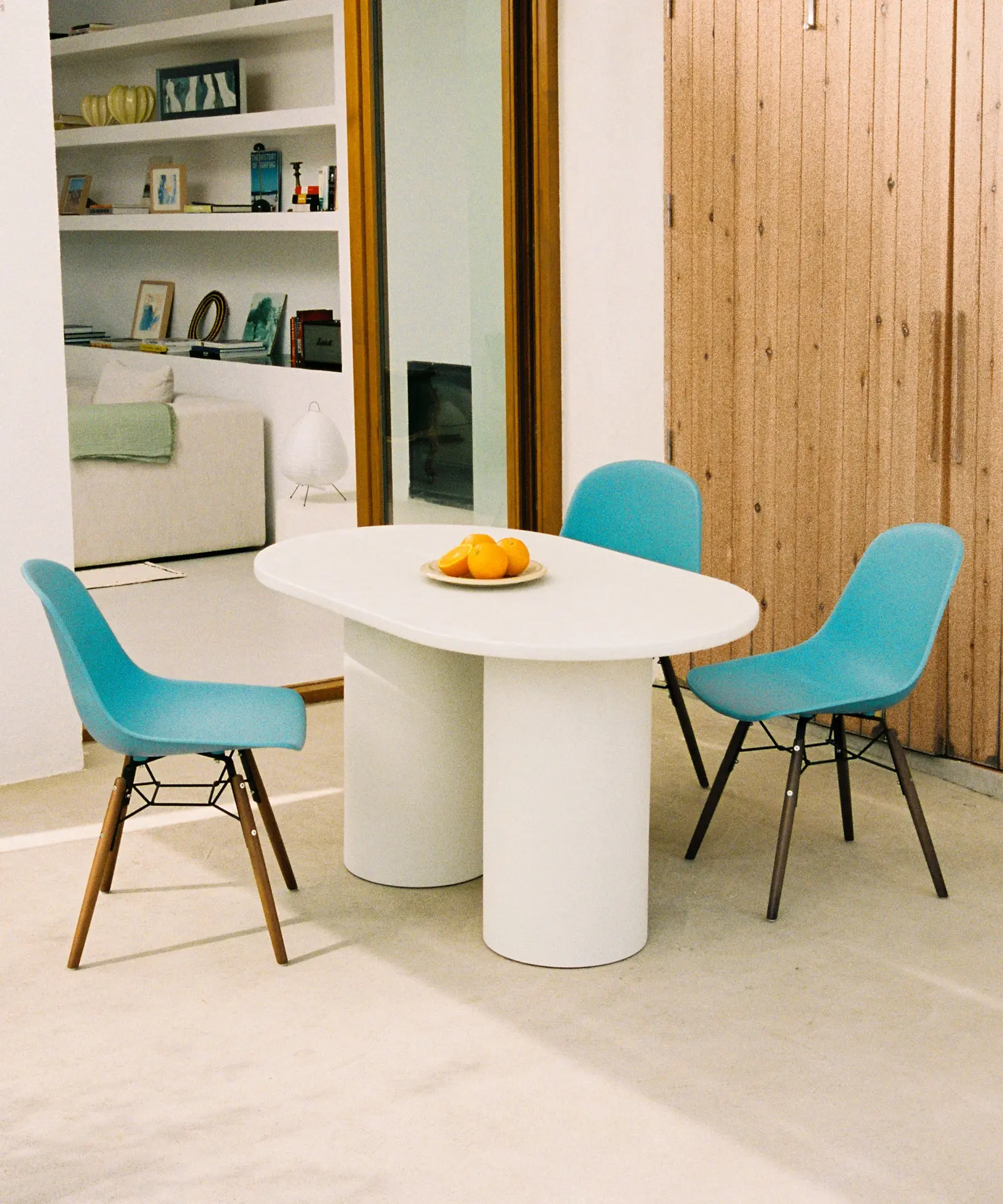 Mesa de Comedor Ovalada en Microcemento Juno - Image 19