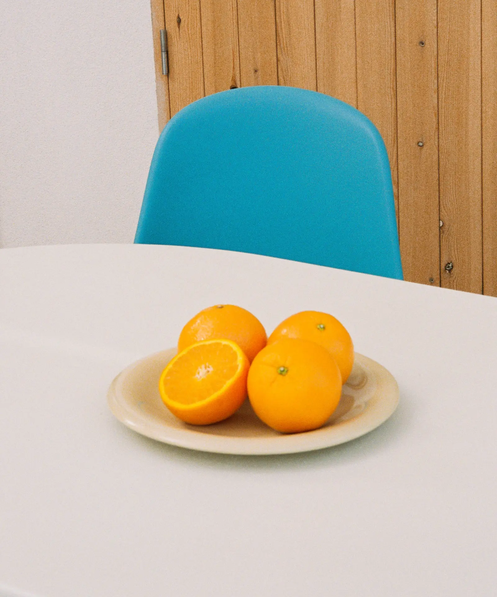 Mesa de Comedor Ovalada en Microcemento Juno - Image 20