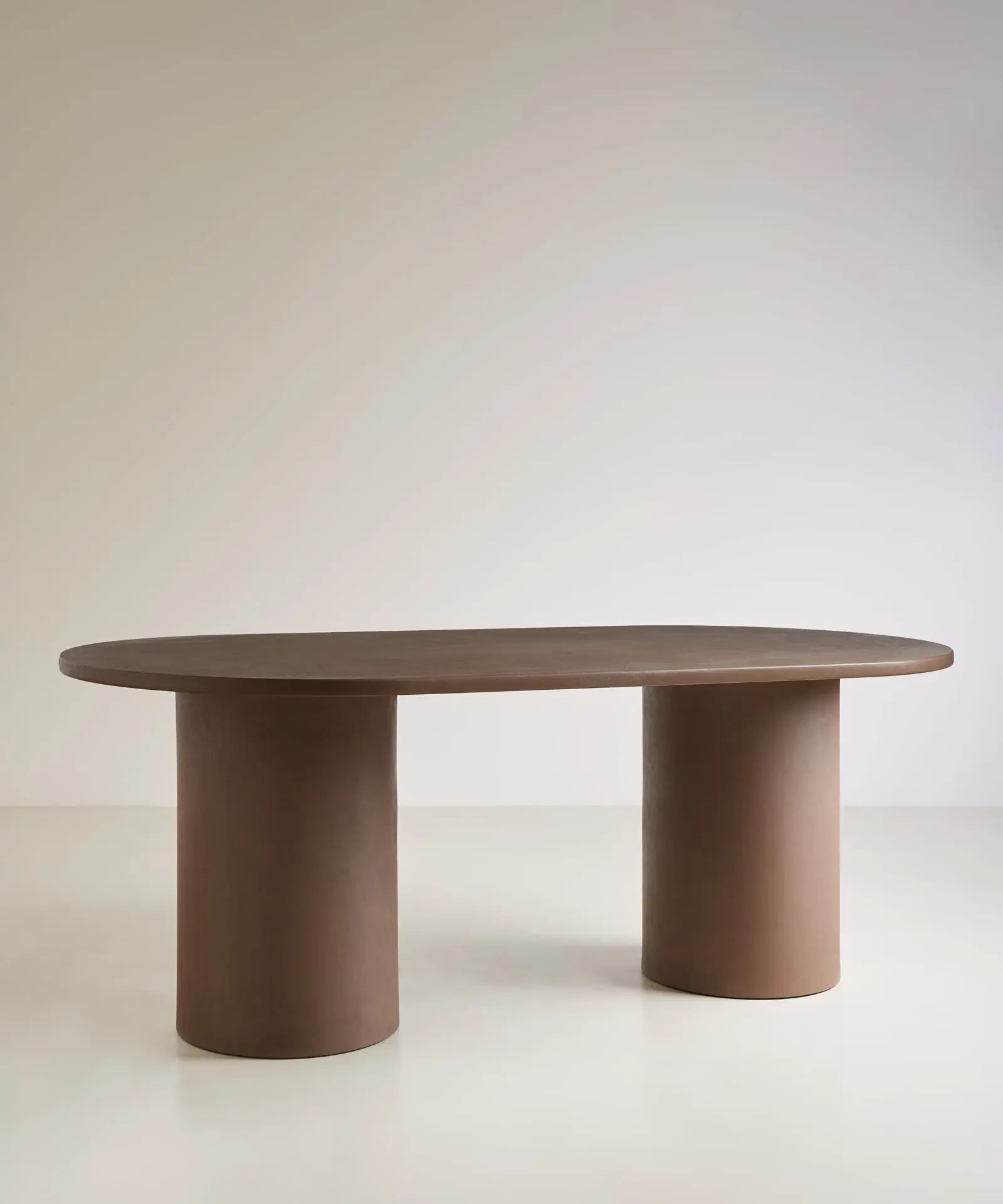 Mesa de Comedor Ovalada en Microcemento Juno - Image 27