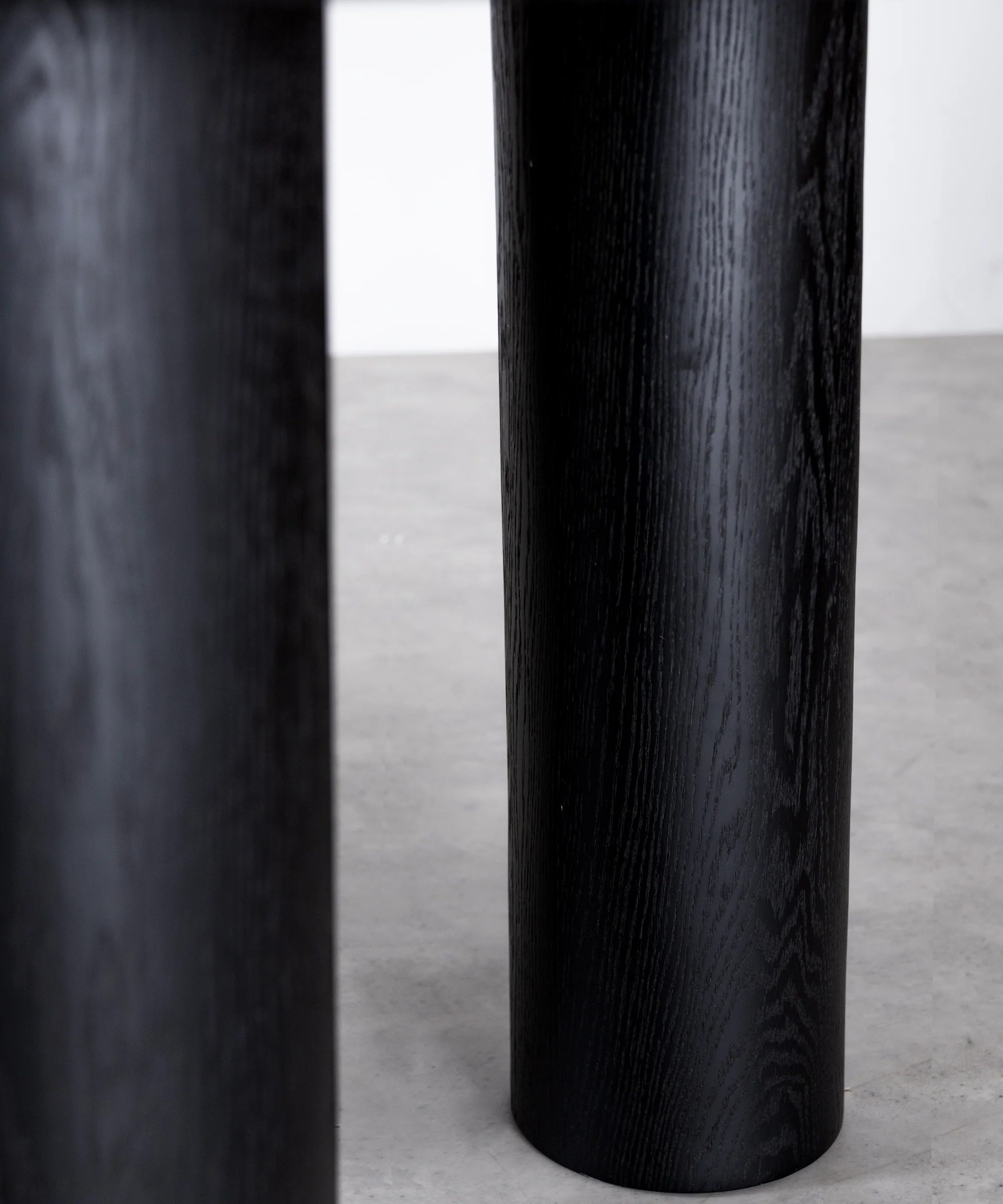 Mesa de Comedor Redonda en Madera Anetta (120 cm) - Image 10