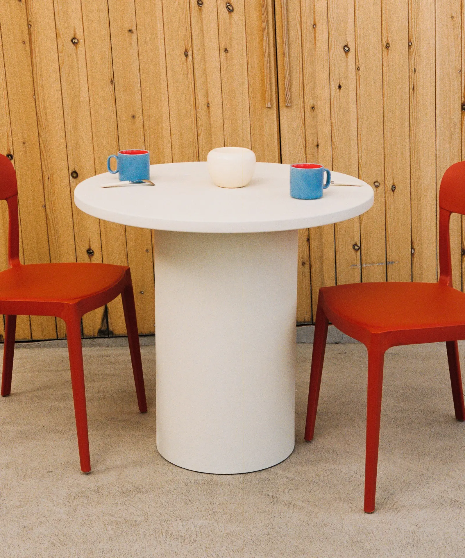 Mesa de Comedor Redonda en Microcemento Argo (80 cm) - Image 6