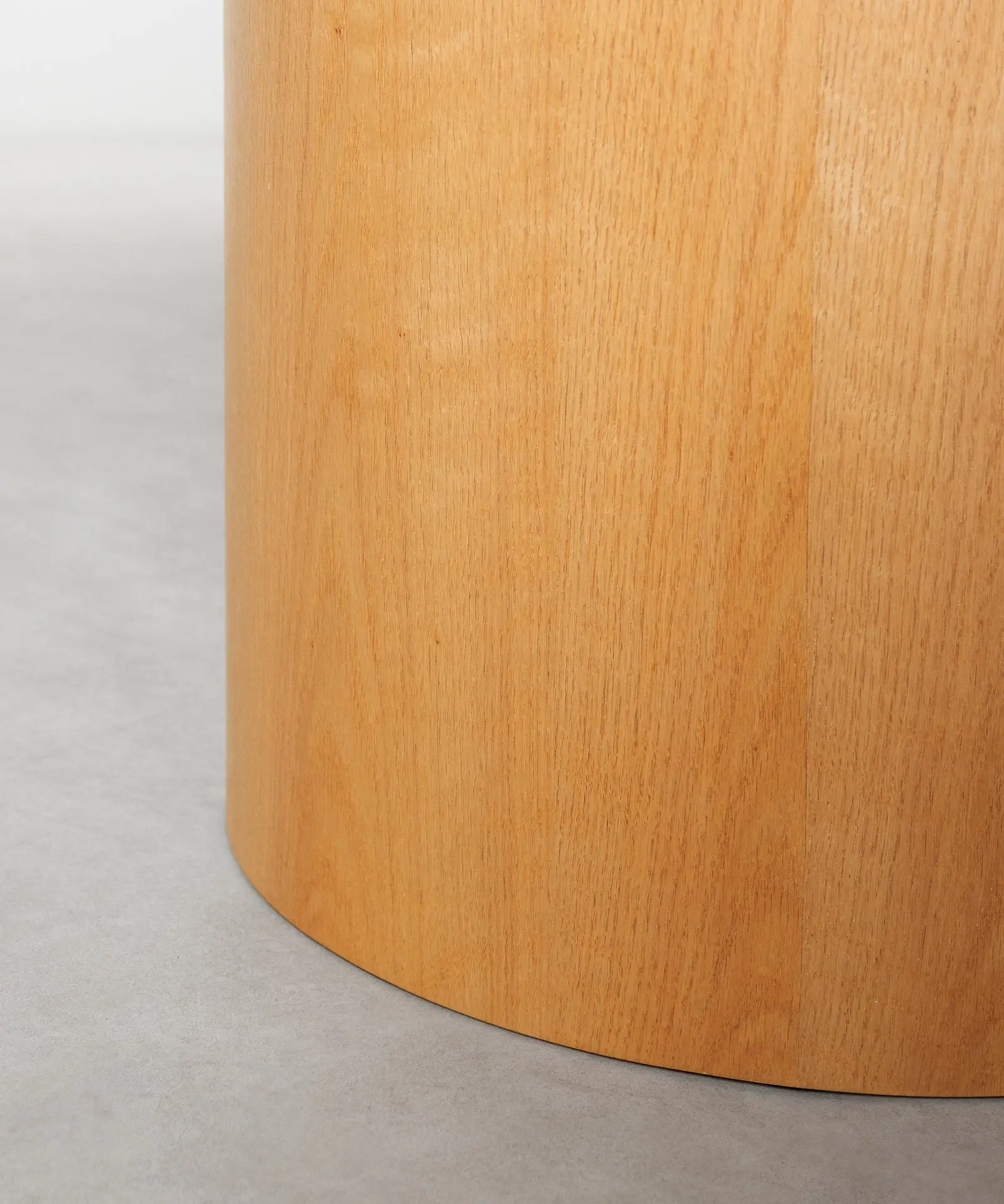 Mesa de Comedor Redonda en Madera Jolie (120 cm) - Image 13