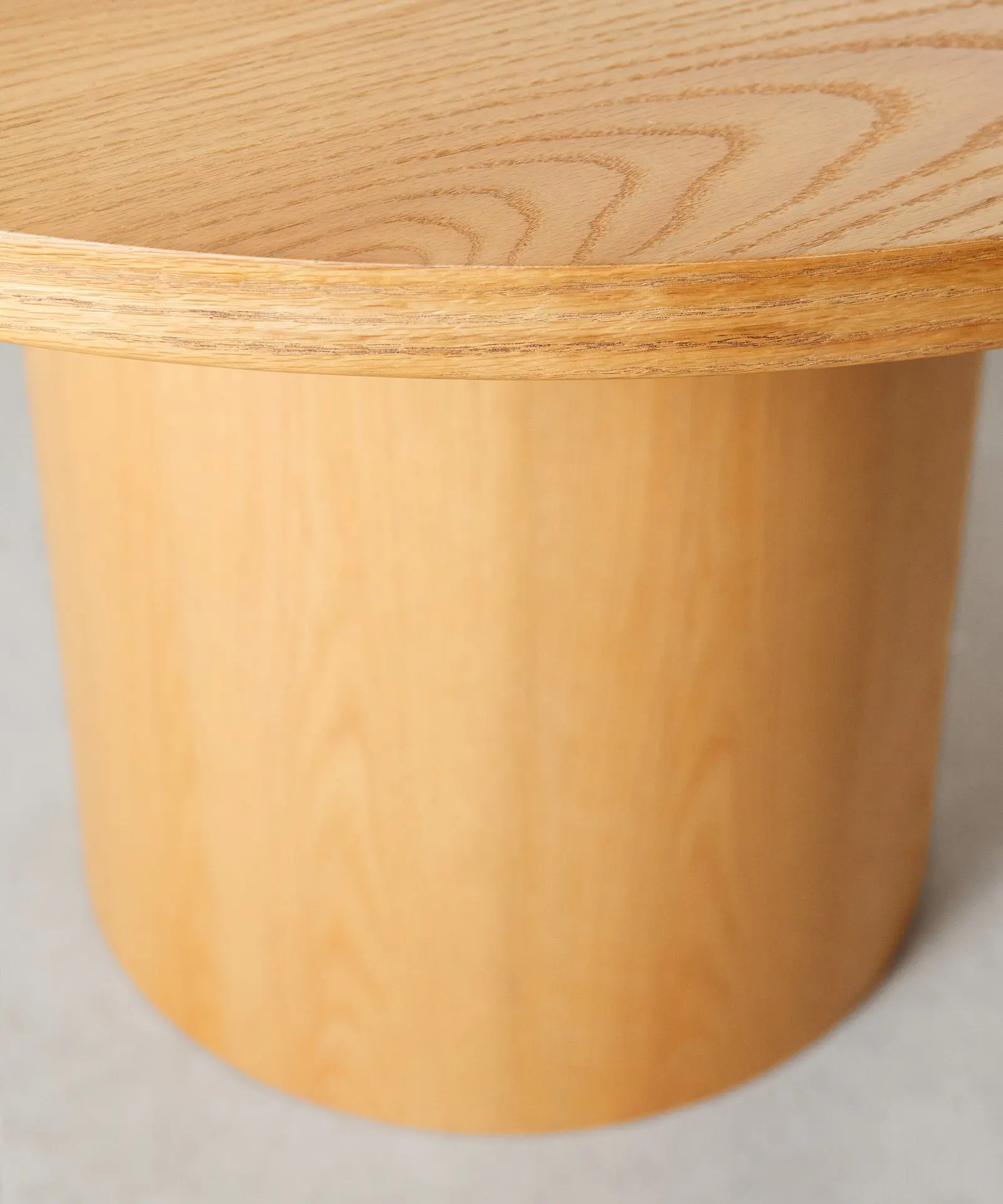 Mesa de Comedor Redonda en Madera Jolie (120 cm) - Image 14