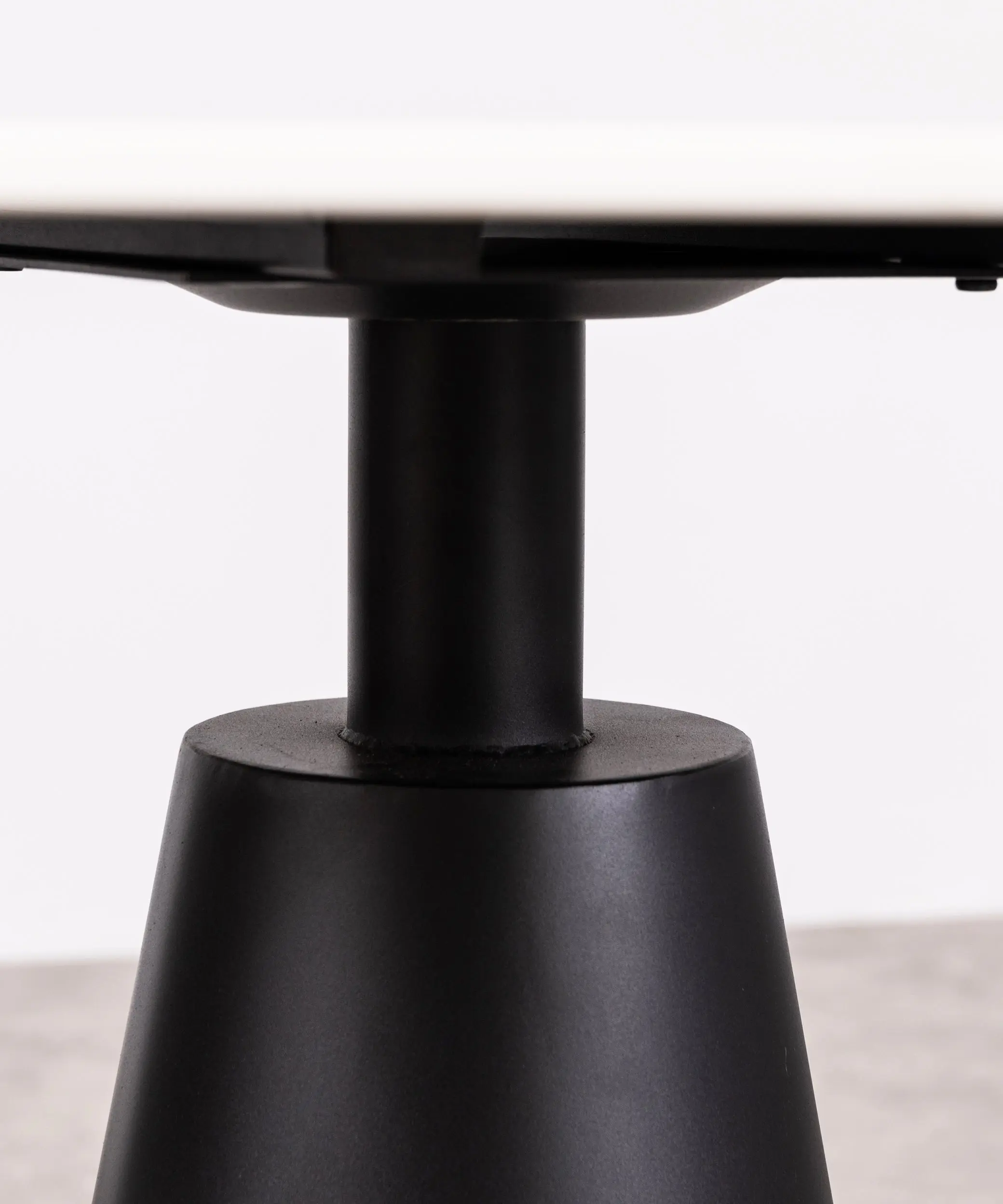 Mesa de Comedor Redonda Kala (110 cm) - Image 4