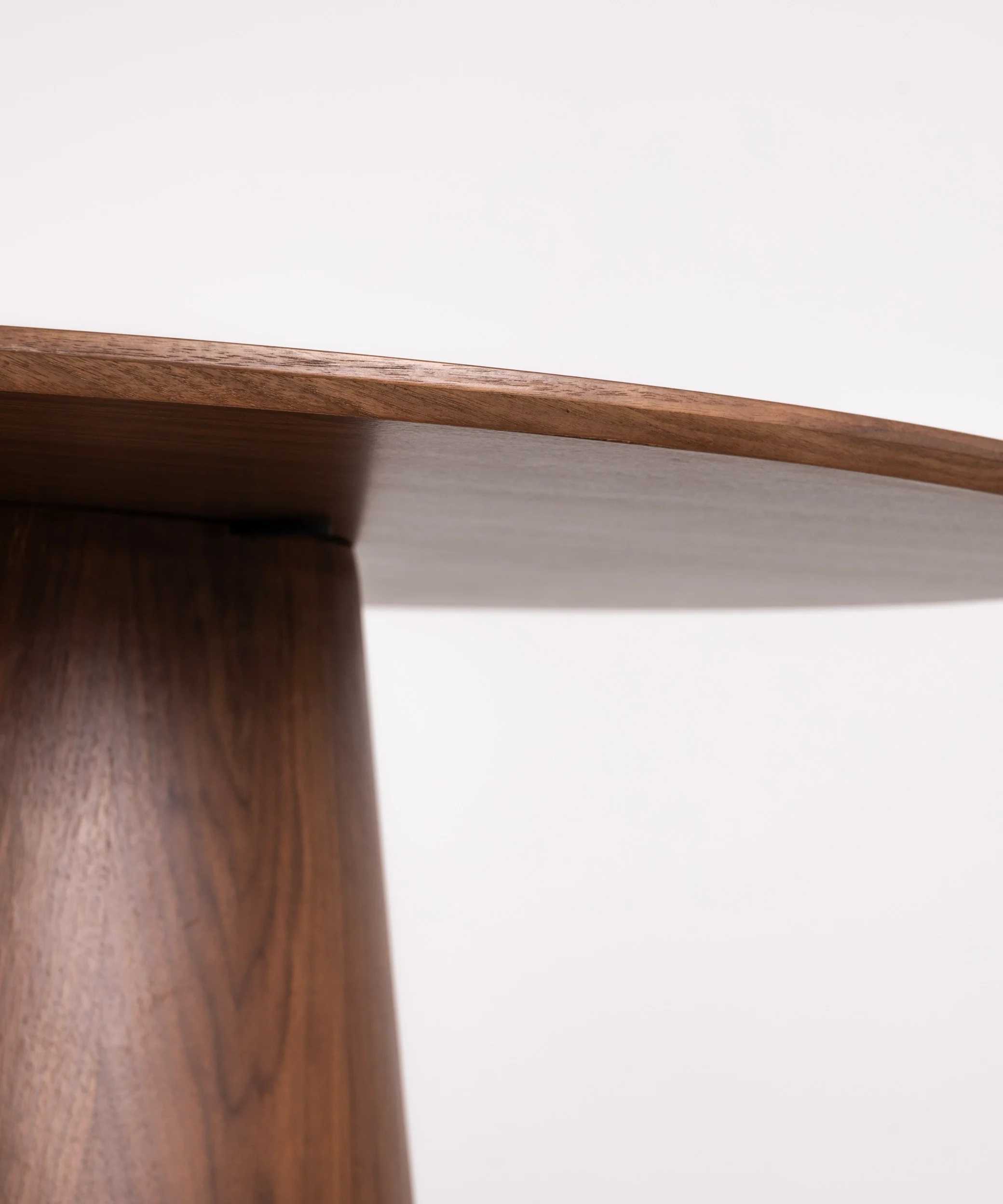 Mesa de Comedor Redonda en Madera Nelly (120 cm) - Image 8