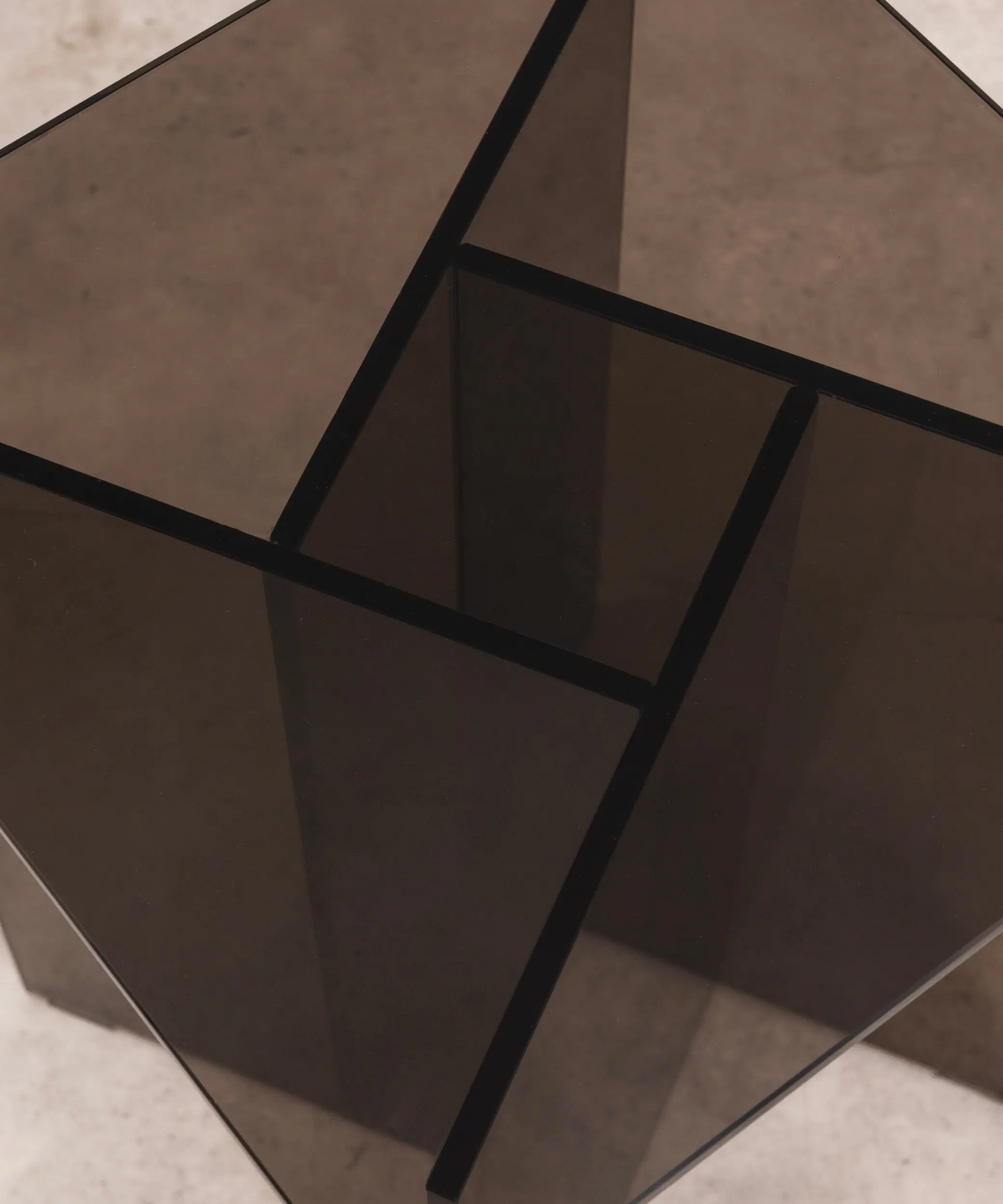 Mesa Auxiliar Cuadrada de Cristal Templado Johanna (40x40 cm) - Image 9
