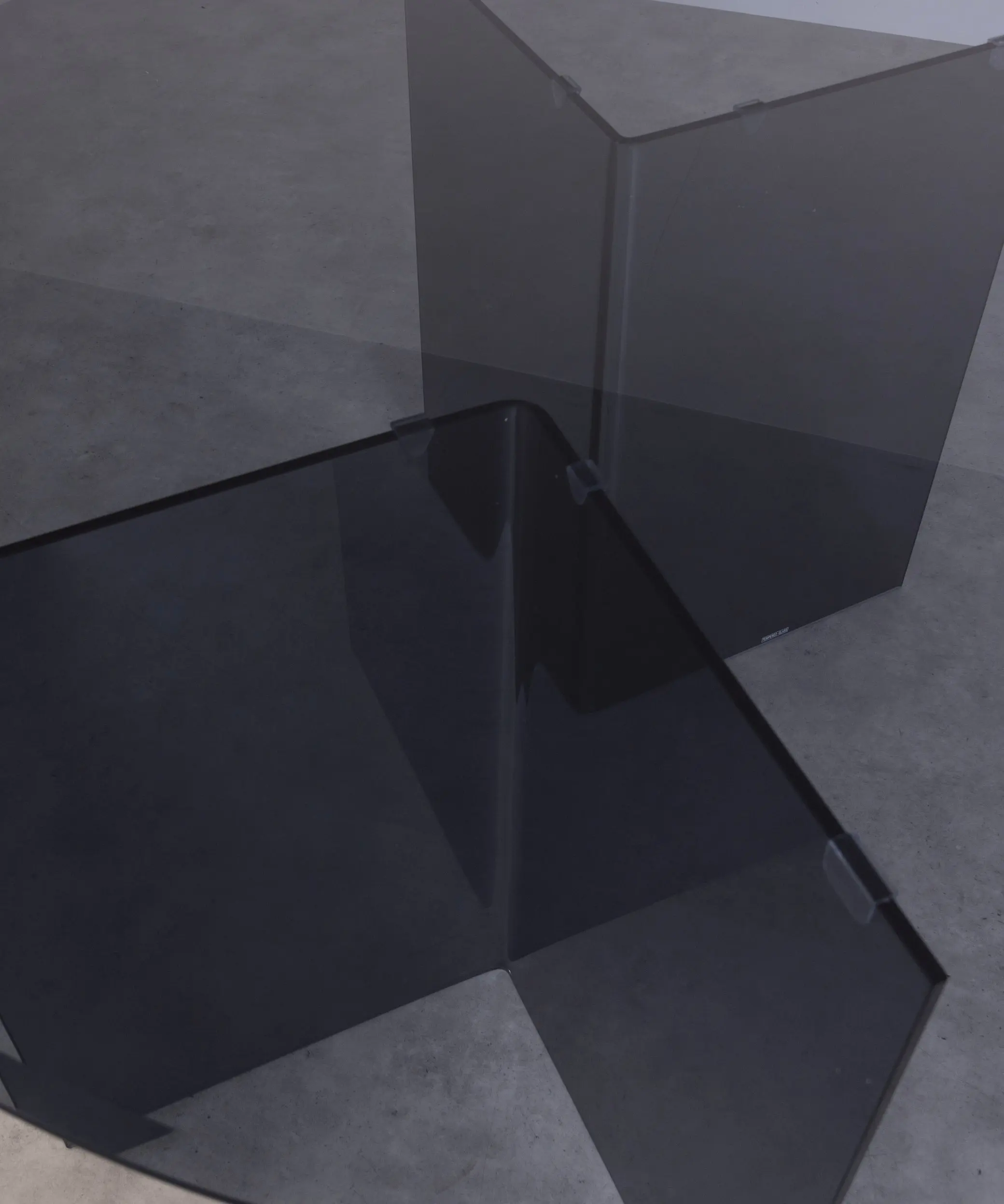 Mesa de Comedor Redonda de Cristal Templado Ona 137 cm - Image 18