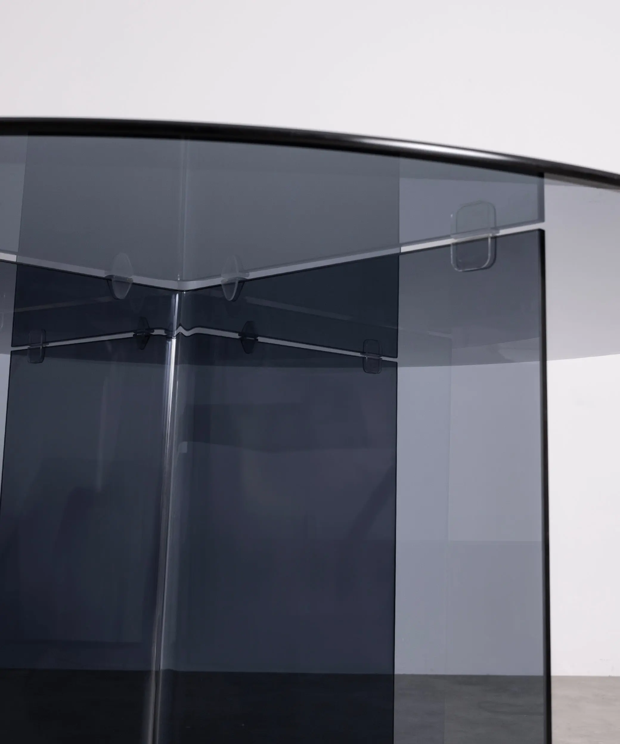 Mesa de Comedor Redonda de Cristal Templado Ona 137 cm - Image 23