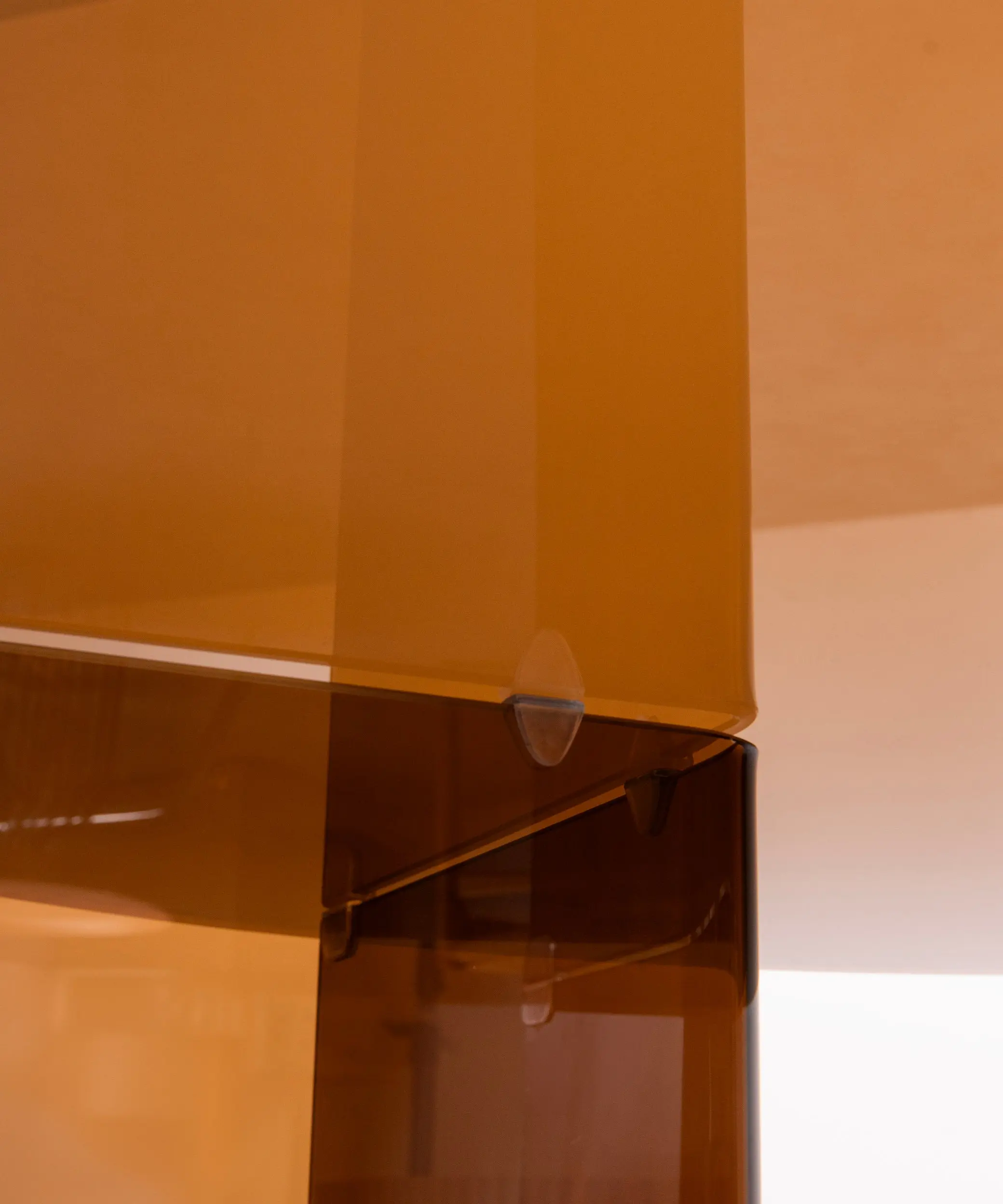 Mesa de Comedor Redonda de Cristal Templado Ona 137 cm - Image 31