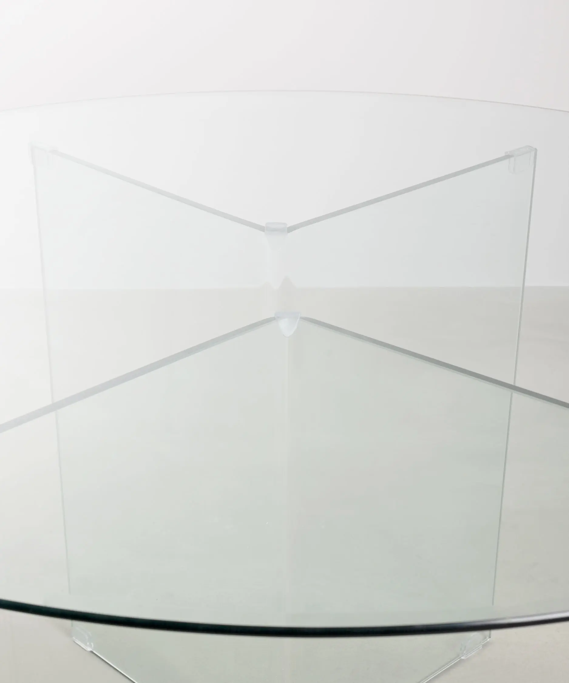 Mesa de Comedor Redonda de Cristal Templado Ona 137 cm - Image 6