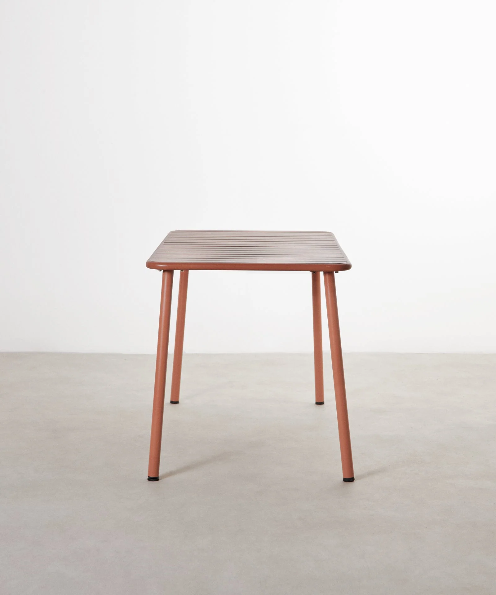 Mesa exterior de metal alargada Sora (140x70 cm) - Image 5