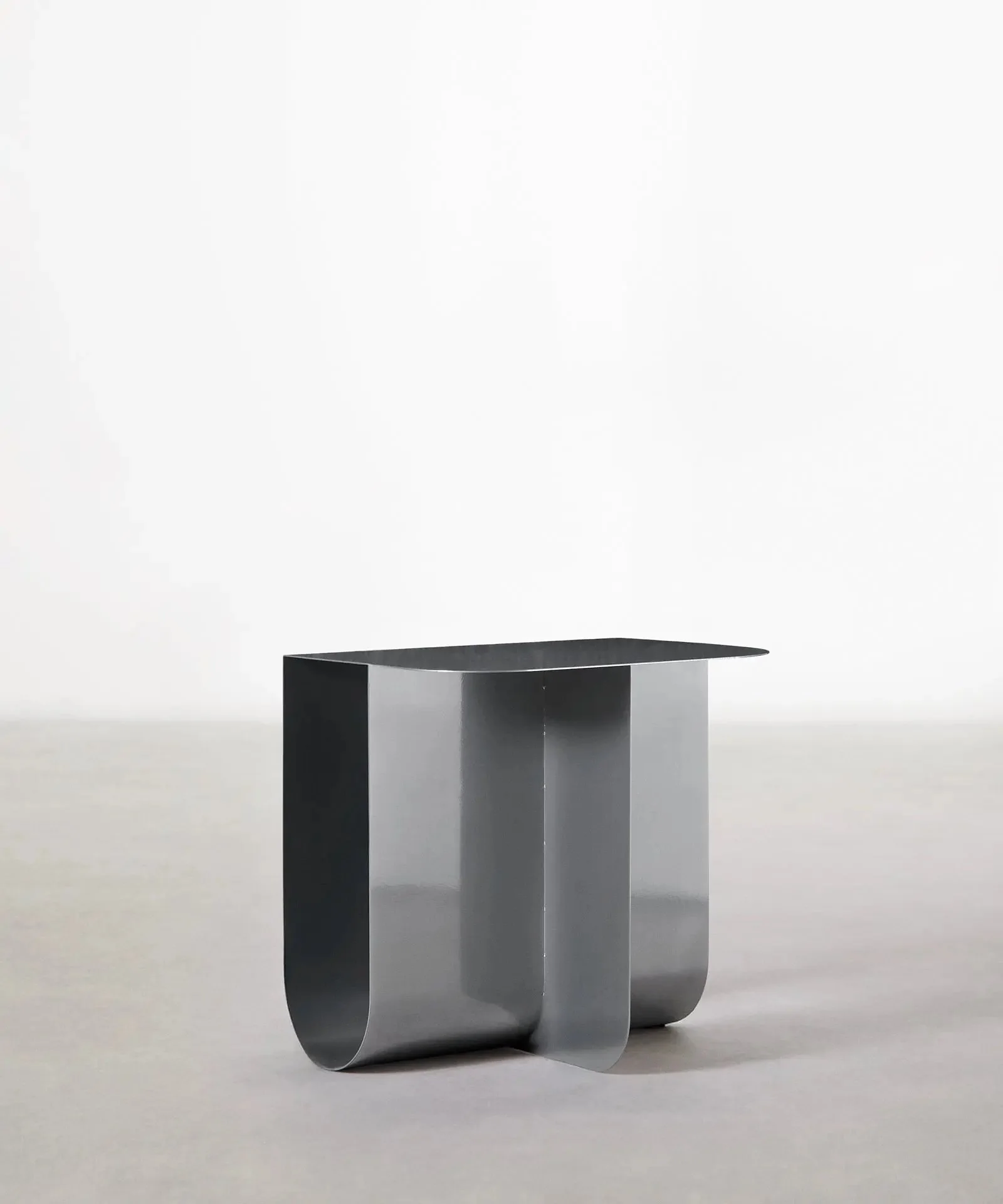 Mesita auxiliar de metal Dama (40x30x40 cm) - Image 19