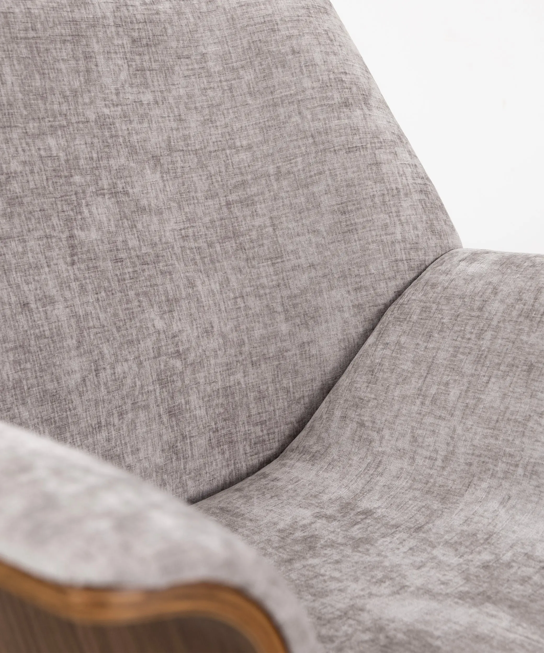Sillón de Tela Chenilla y Madera Romi - Image 9