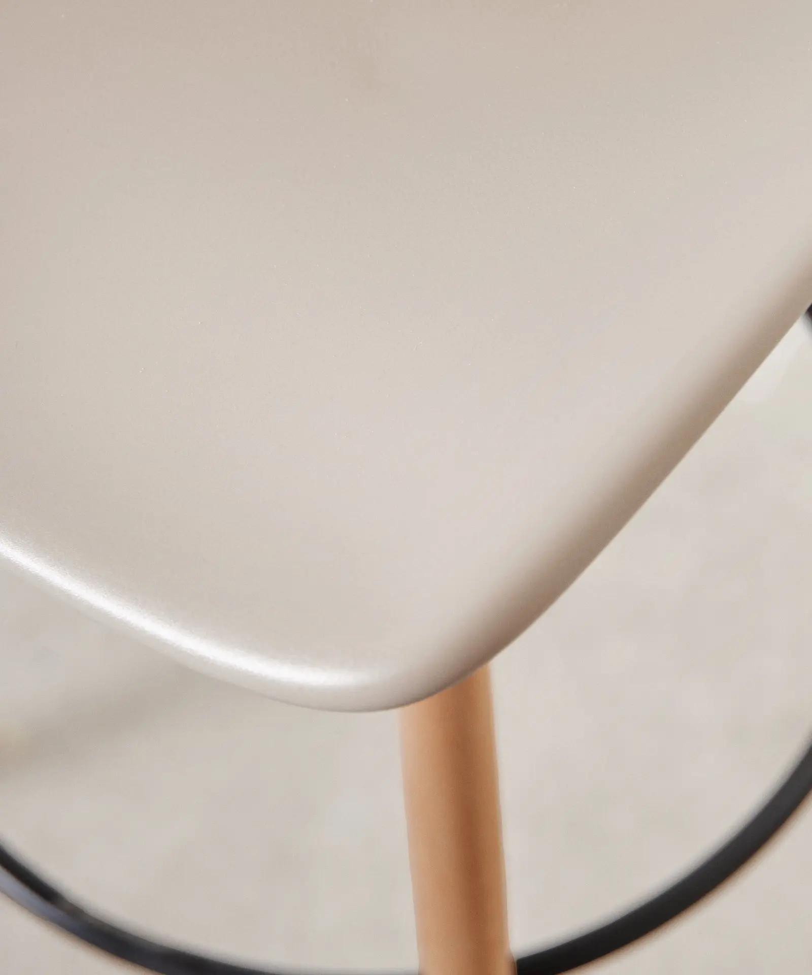 Taburete de Polipropileno y Madera Elon - Image 18