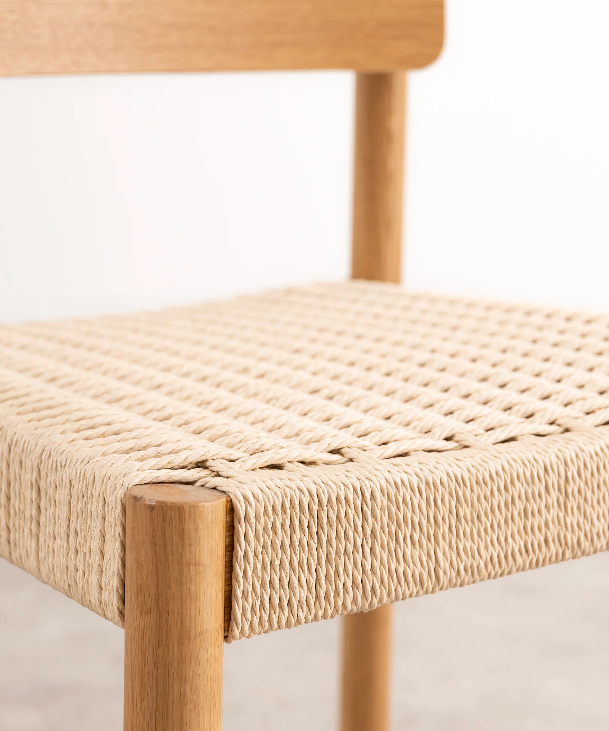 Silla de Comedor en Madera y Cuerda Trenzada Ares - Image 18
