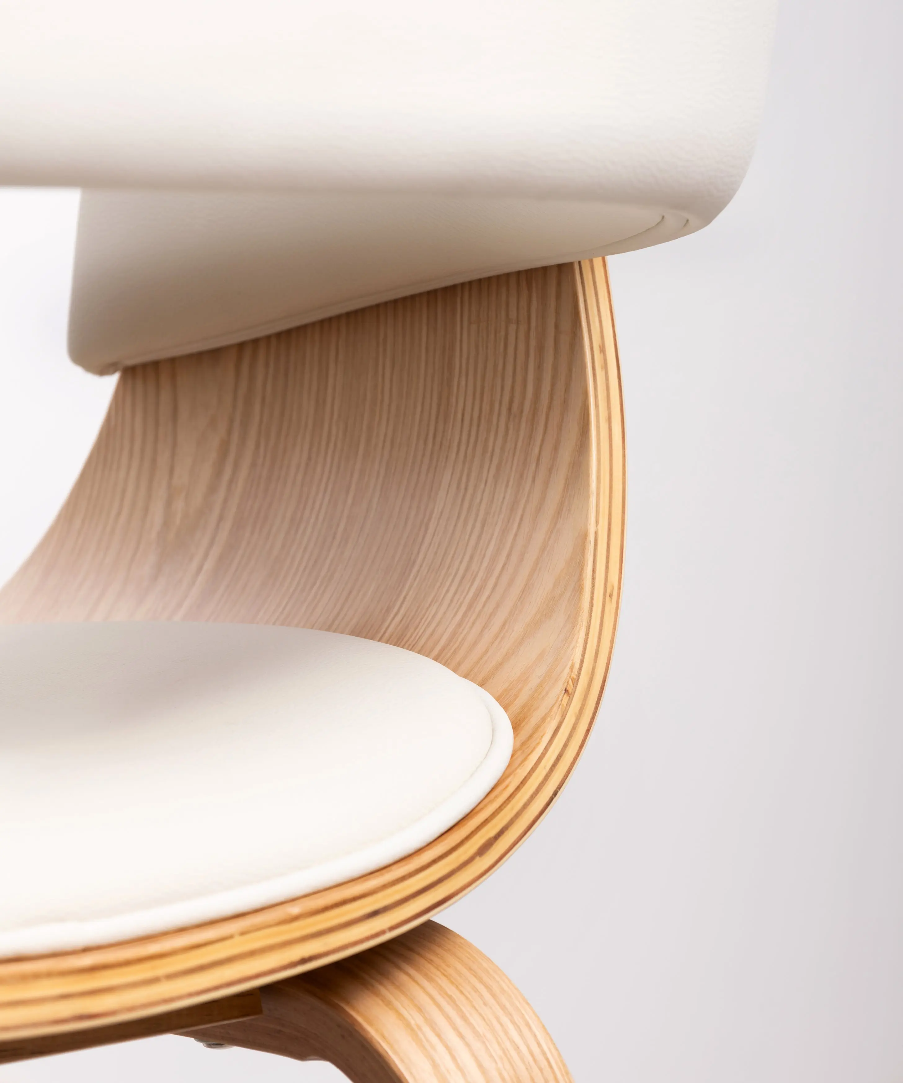 Silla de Comedor en Madera y Polipiel Beckett - Image 22