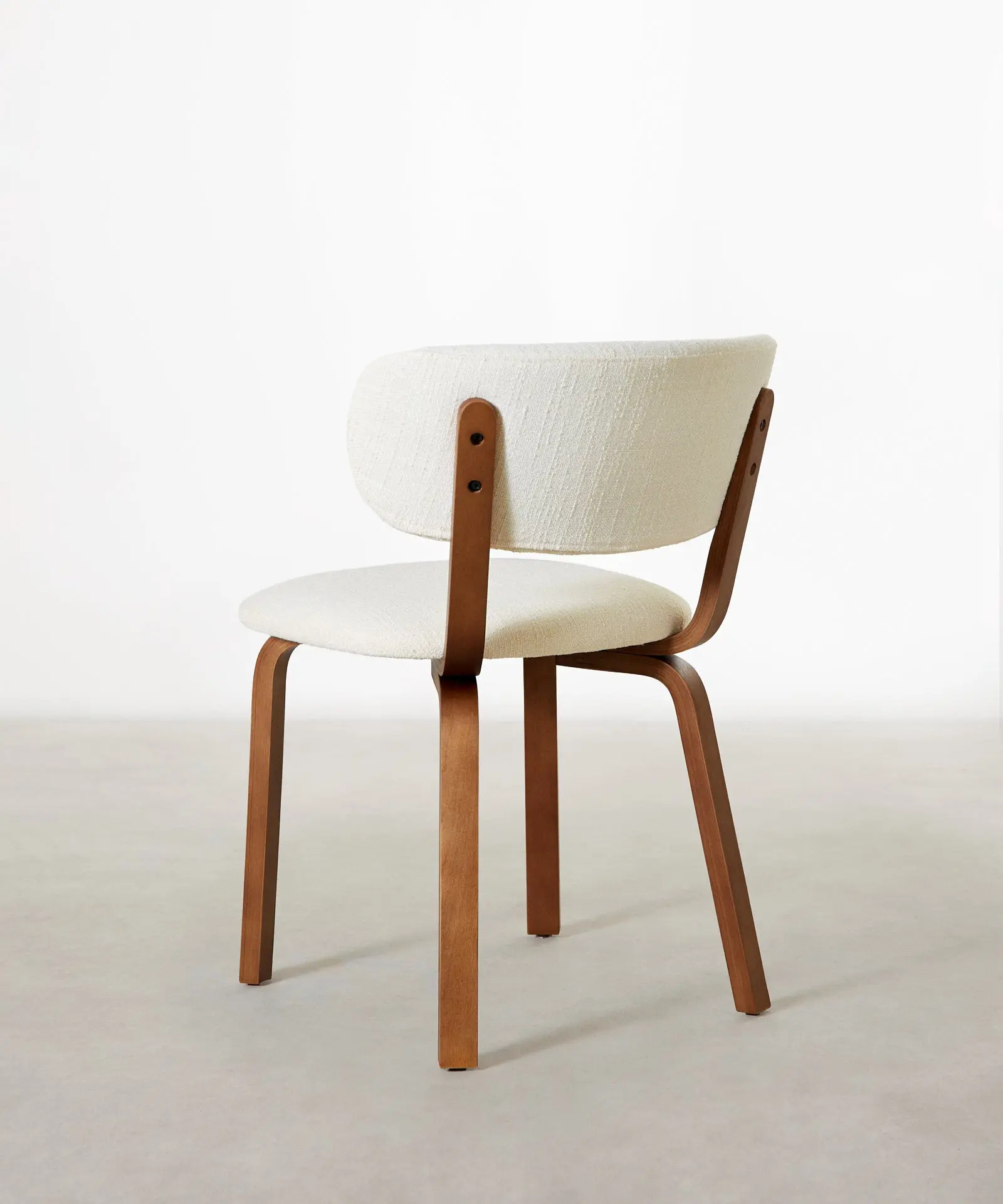 Silla de Comedor en Madera y Tapizada Benton - Image 15