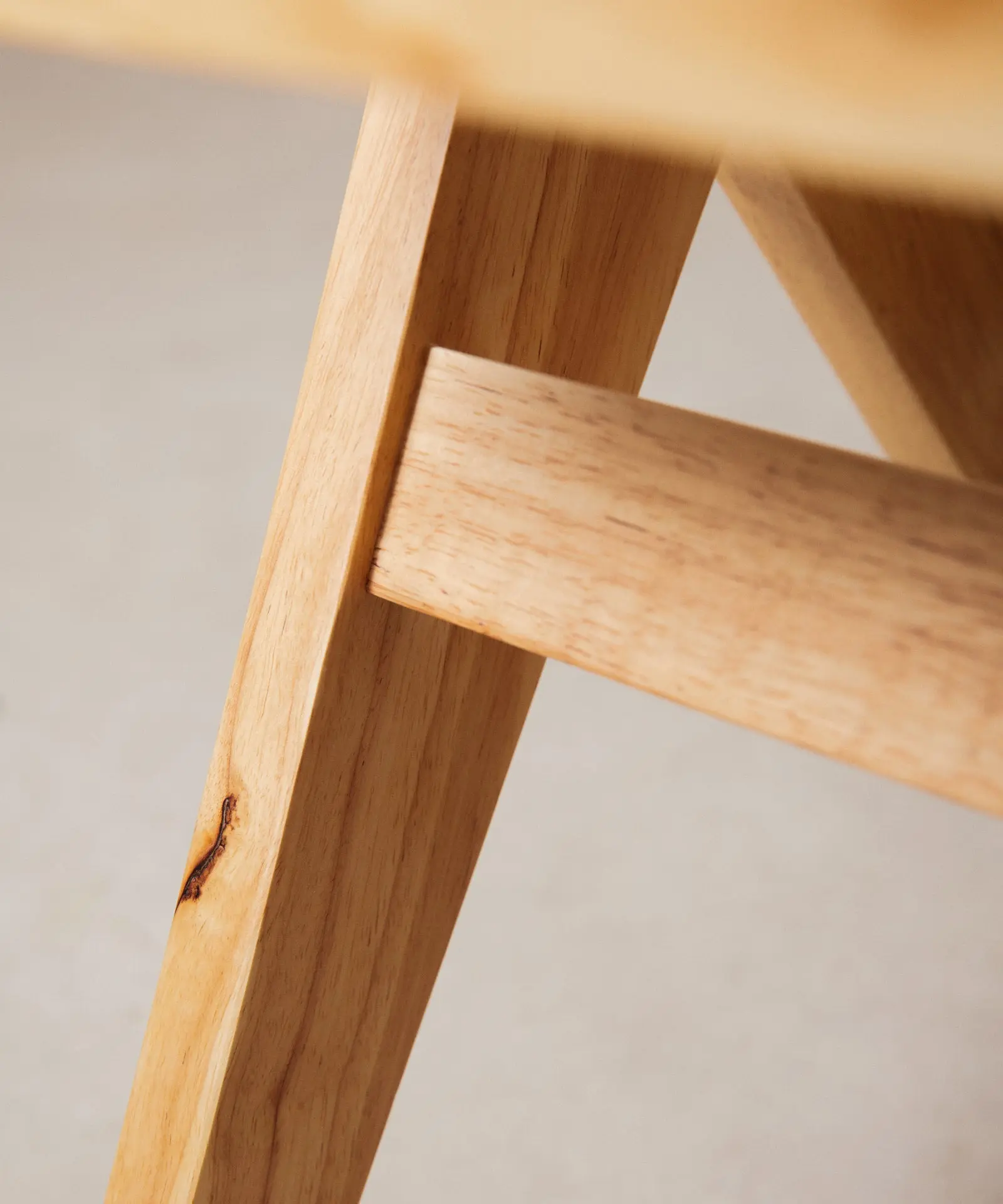 Silla de Comedor en Madera y Ratán Chiara - Image 30