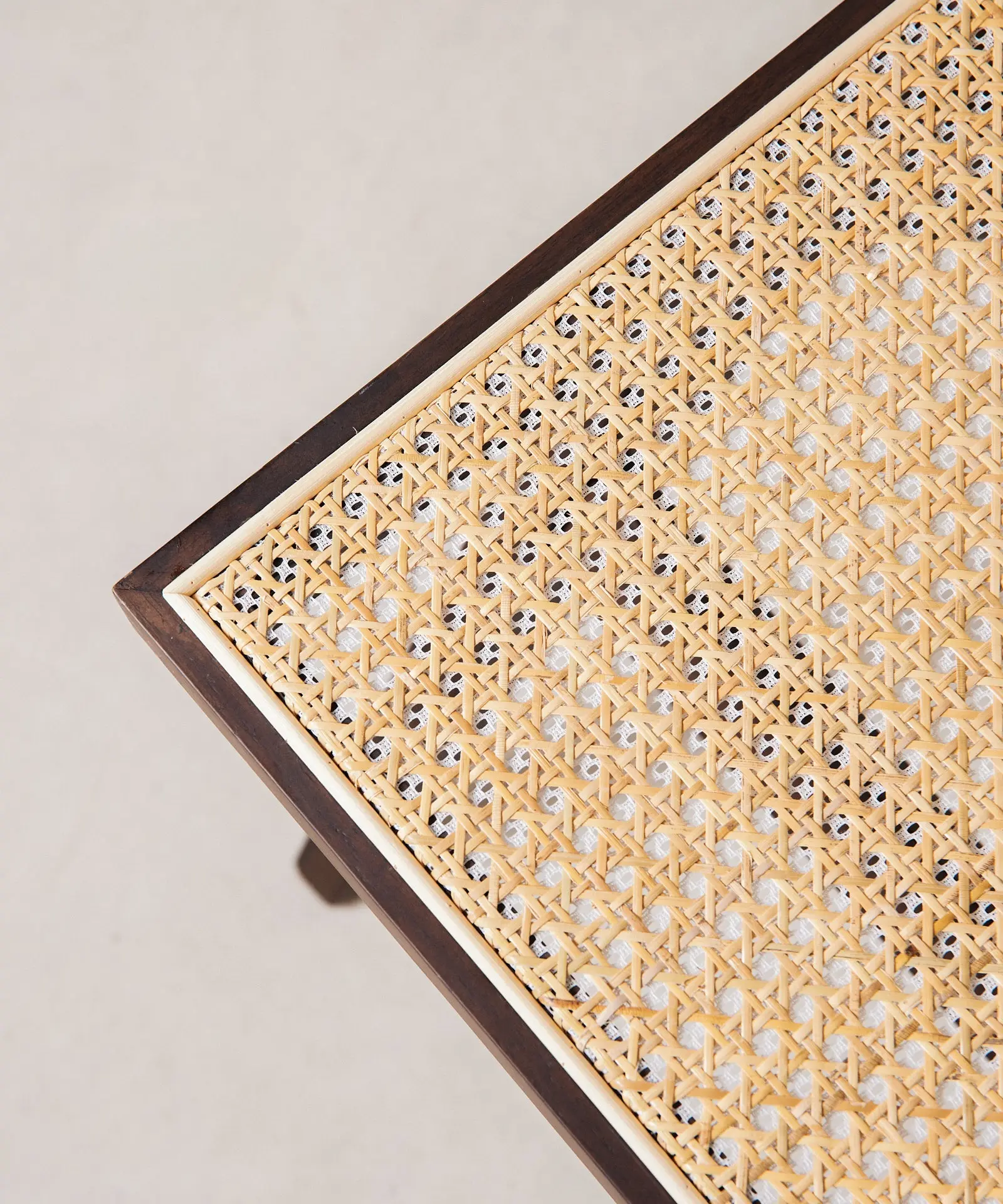 Silla de Comedor en Madera y Ratán Chiara - Image 9
