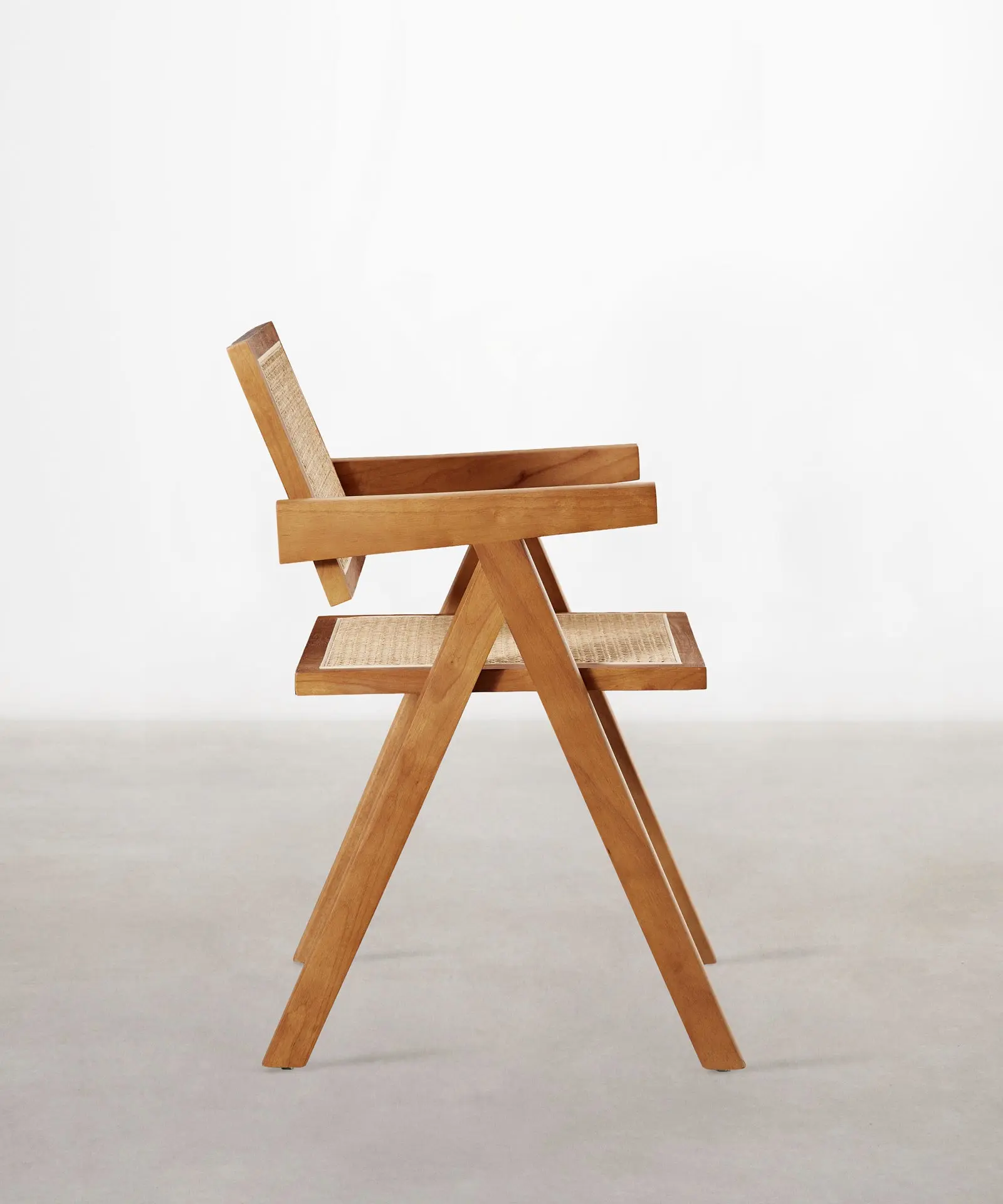Silla de Comedor en Madera y Ratán con Reposabrazos Chiara Arms - Image 15