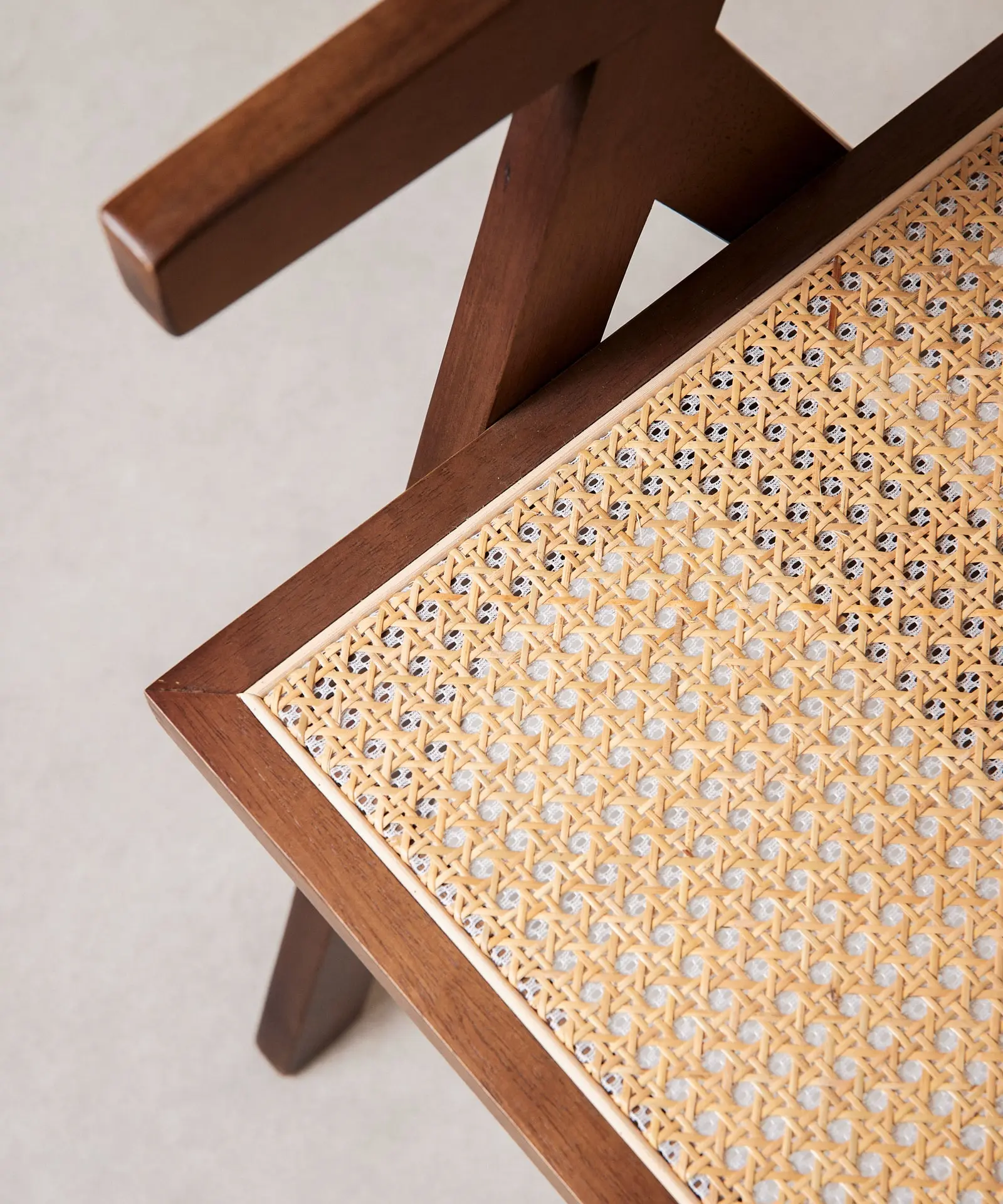 Silla de Comedor en Madera y Ratán con Reposabrazos Chiara Arms - Image 4