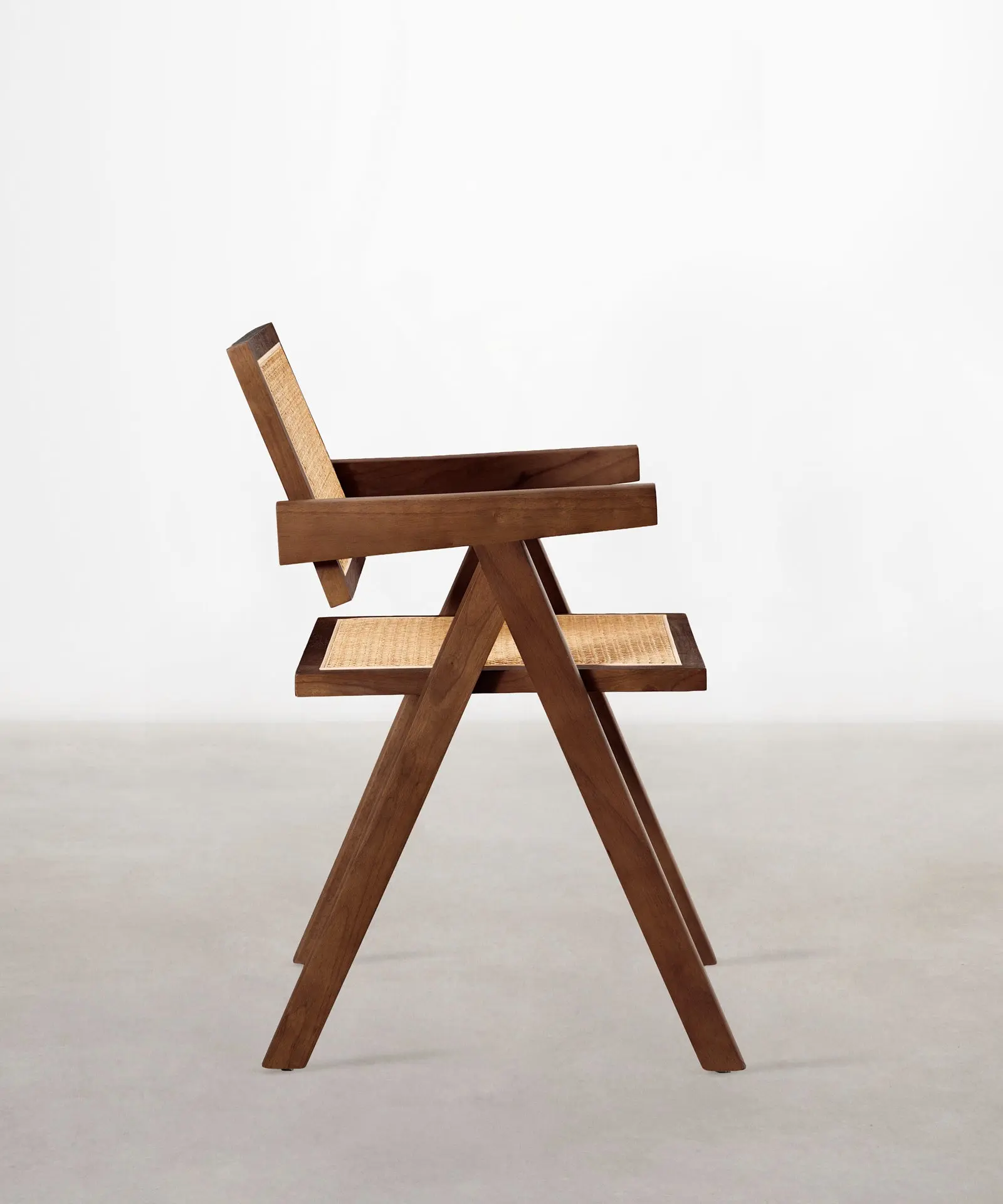 Silla de Comedor en Madera y Ratán con Reposabrazos Chiara Arms - Image 6