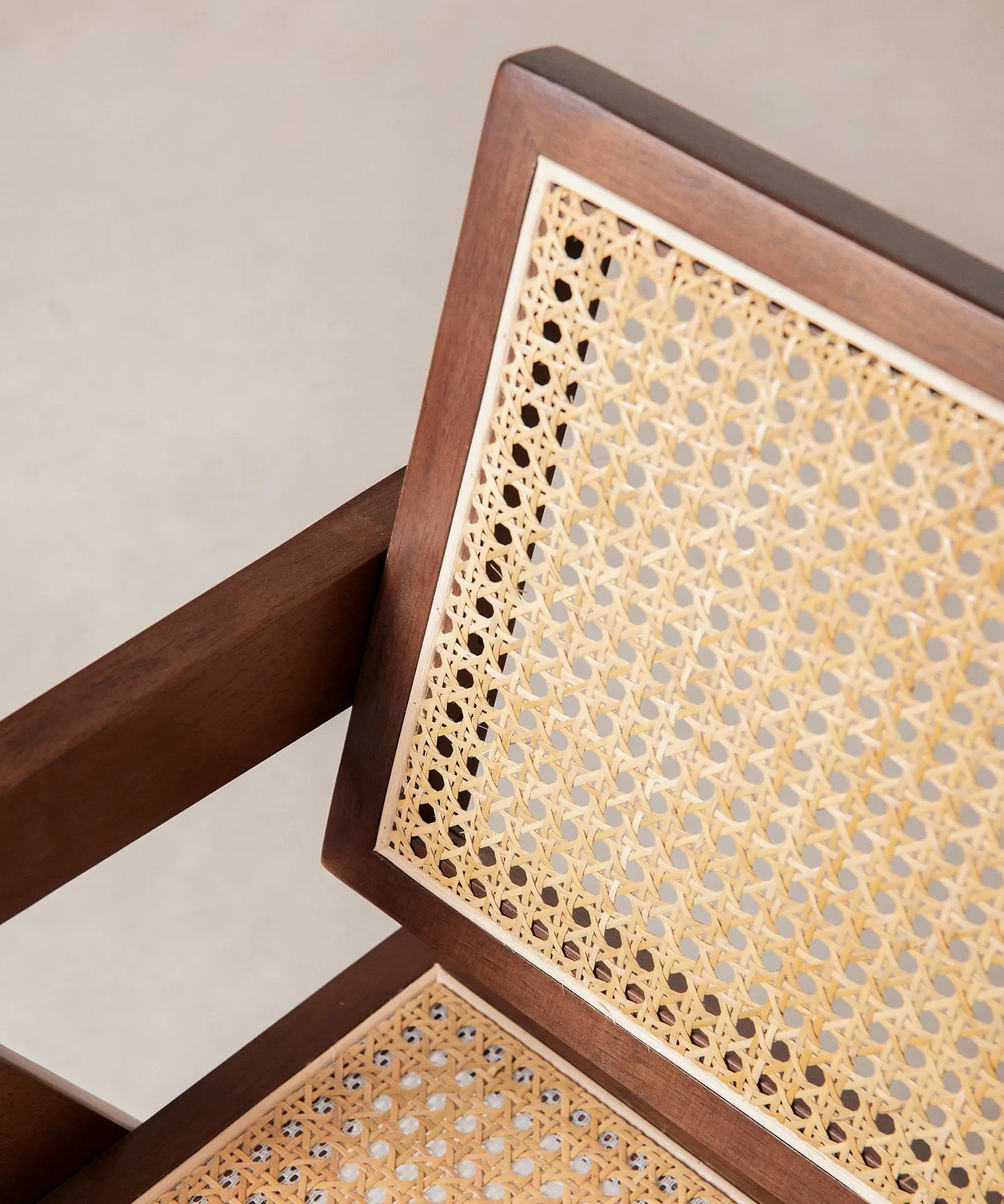 Silla de Comedor en Madera y Ratán con Reposabrazos Chiara Arms - Image 8