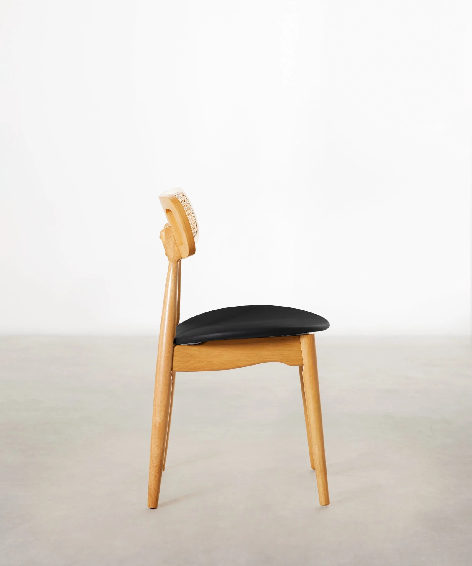 Silla de Comedor en Madera Acolchada Flora - Image 3