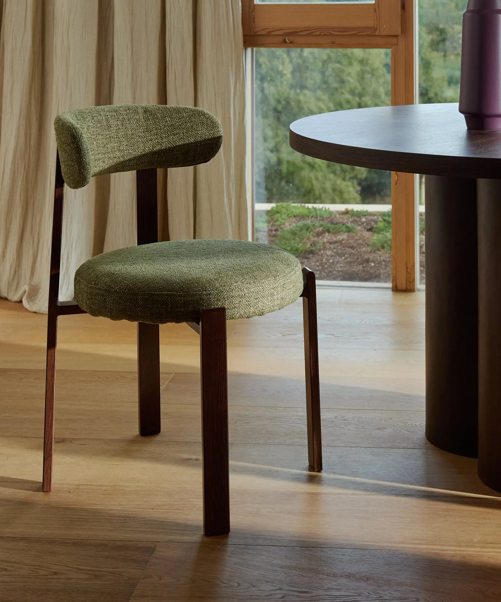 Silla de Comedor Tapizada y en Metal efecto Madera Aura - Image 12