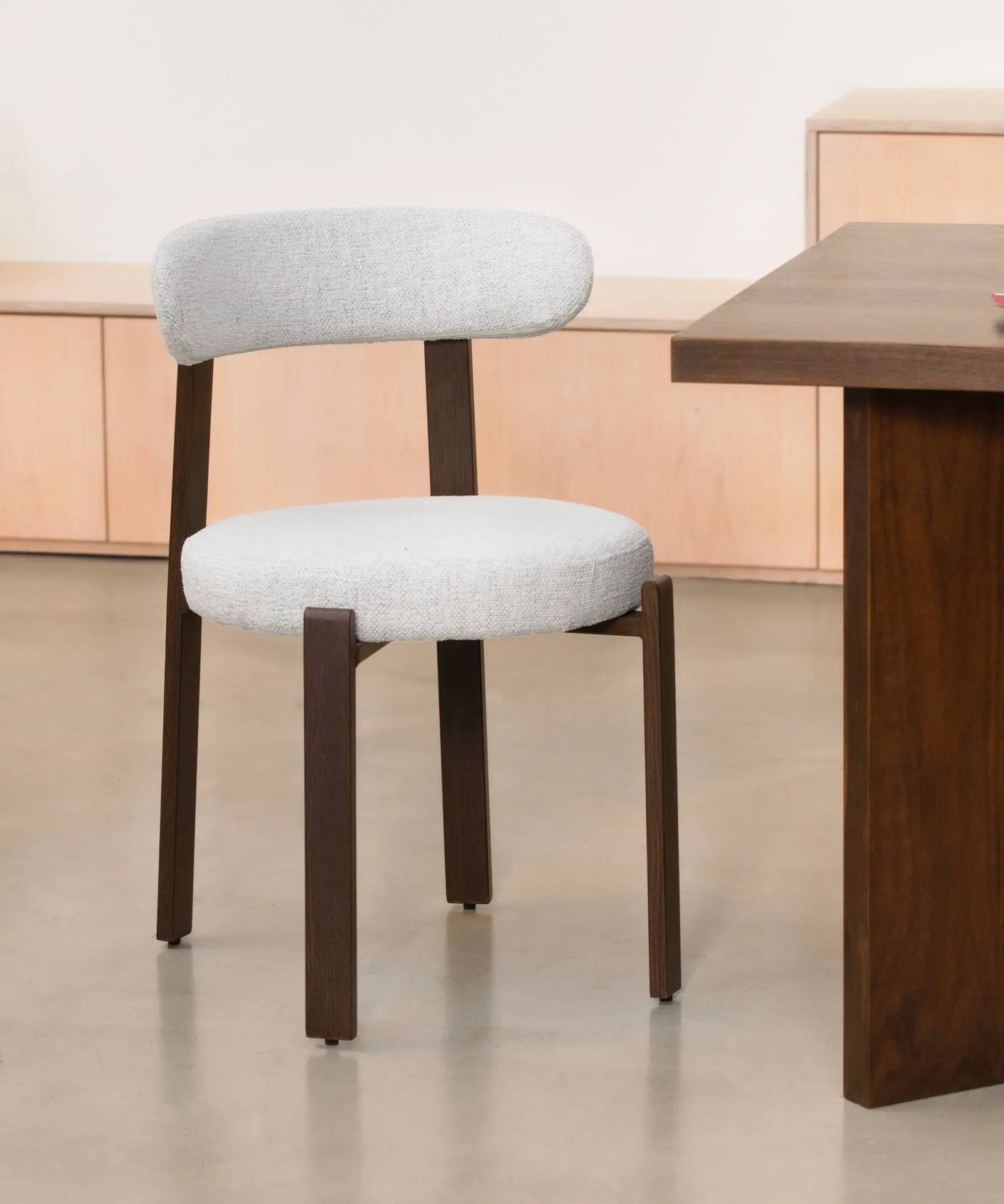 Silla de Comedor Tapizada y en Metal efecto Madera Aura - Image 47