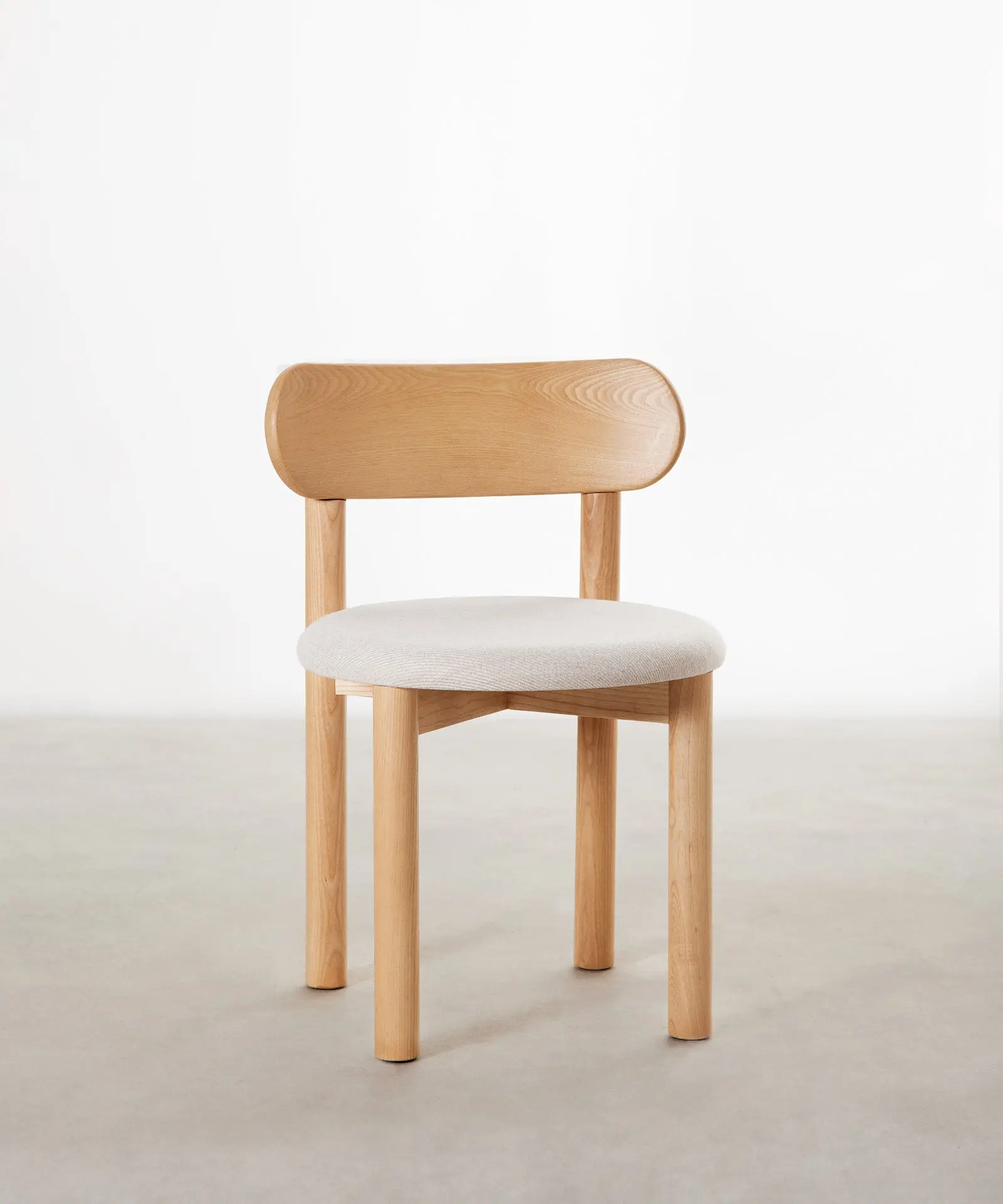 Silla de Comedor en Madera Tapizada Bianca - Image 10