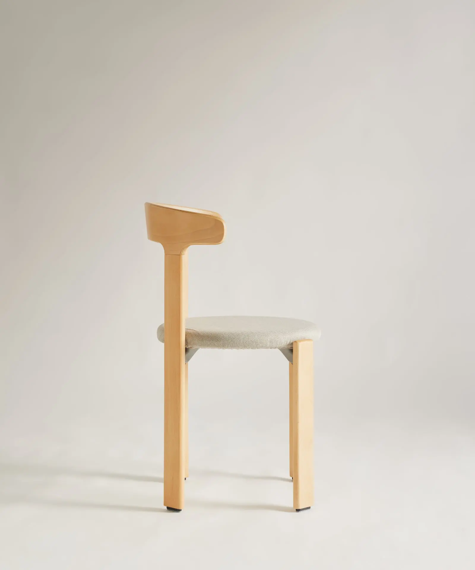 Silla de Comedor en Madera Tapizada Grim - Image 24