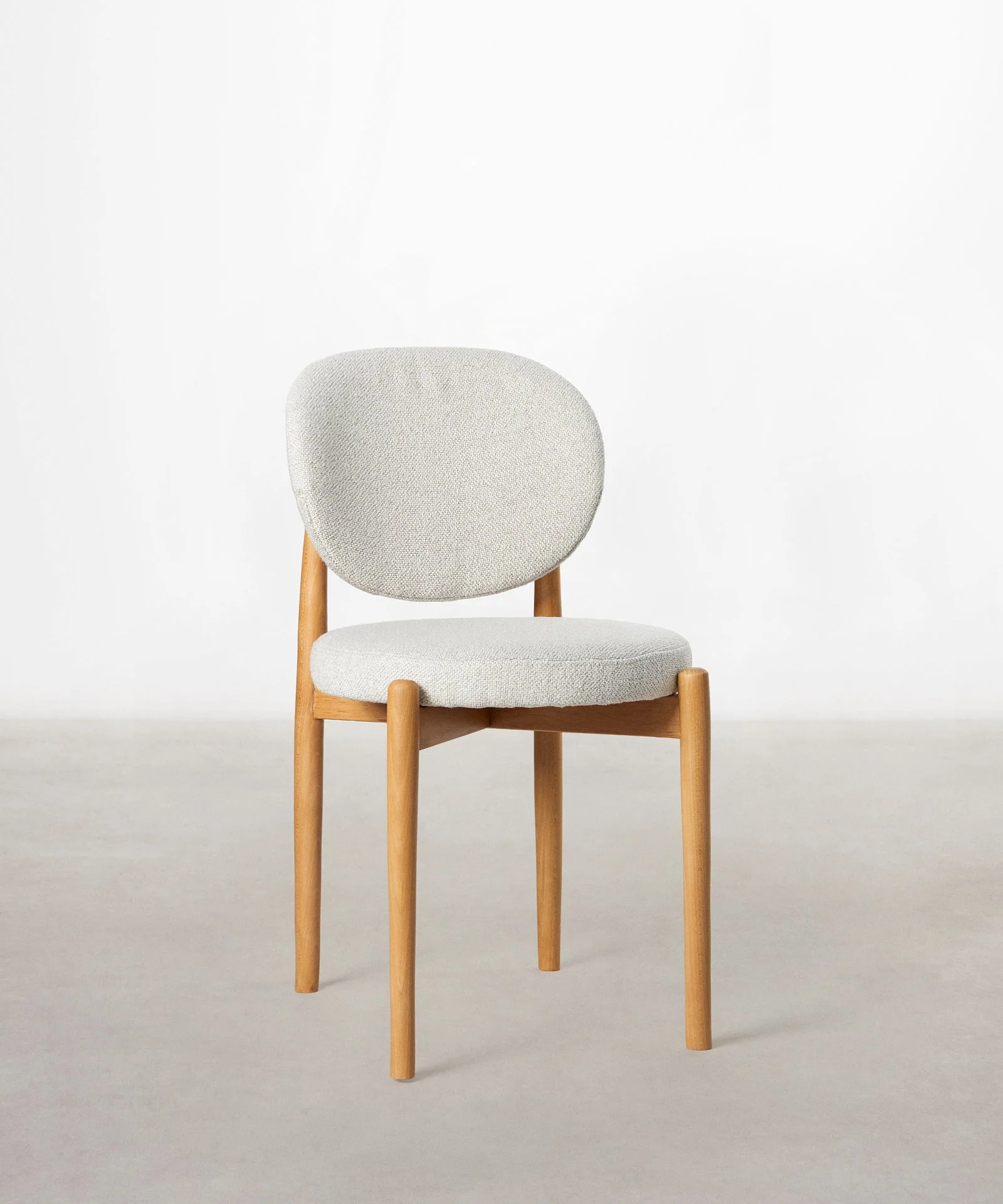 Silla de Comedor en Madera Tapizada Sonna - Image 11