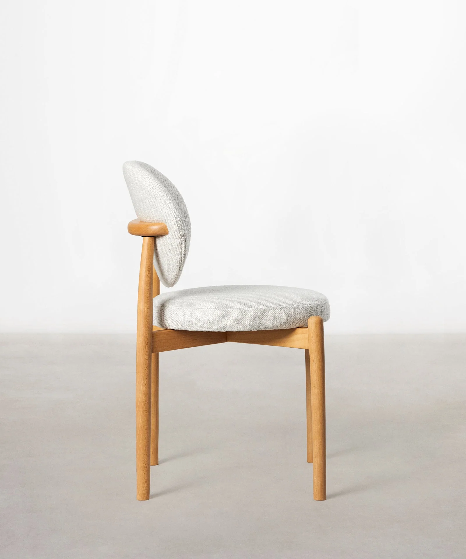 Silla de Comedor en Madera Tapizada Sonna - Image 13