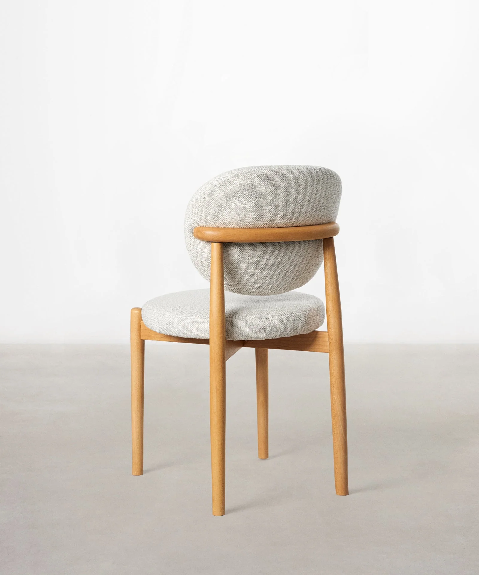 Silla de Comedor en Madera Tapizada Sonna - Image 16