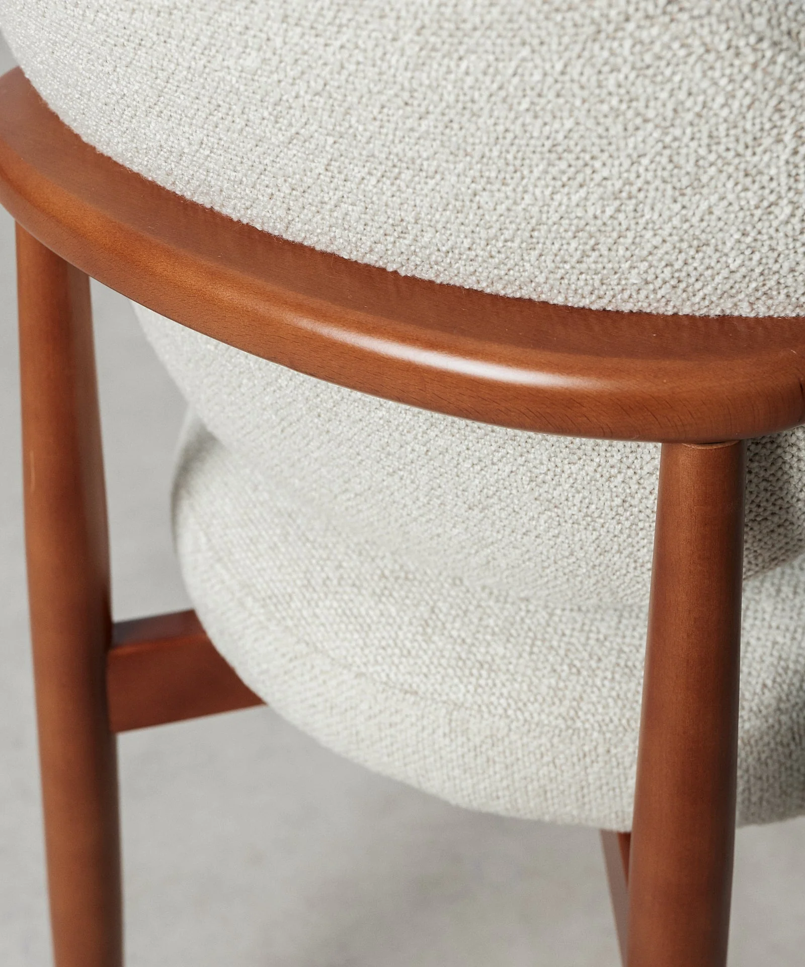 Silla de Comedor en Madera Tapizada Sonna - Image 8