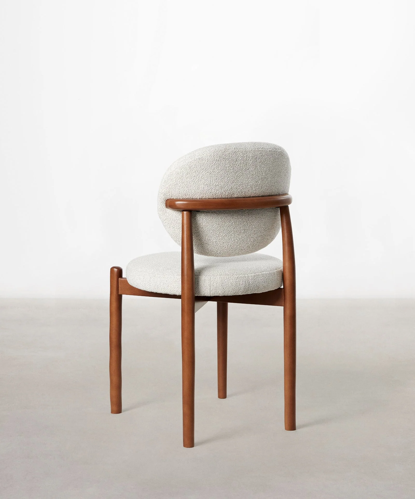 Silla de Comedor en Madera Tapizada Sonna - Image 9