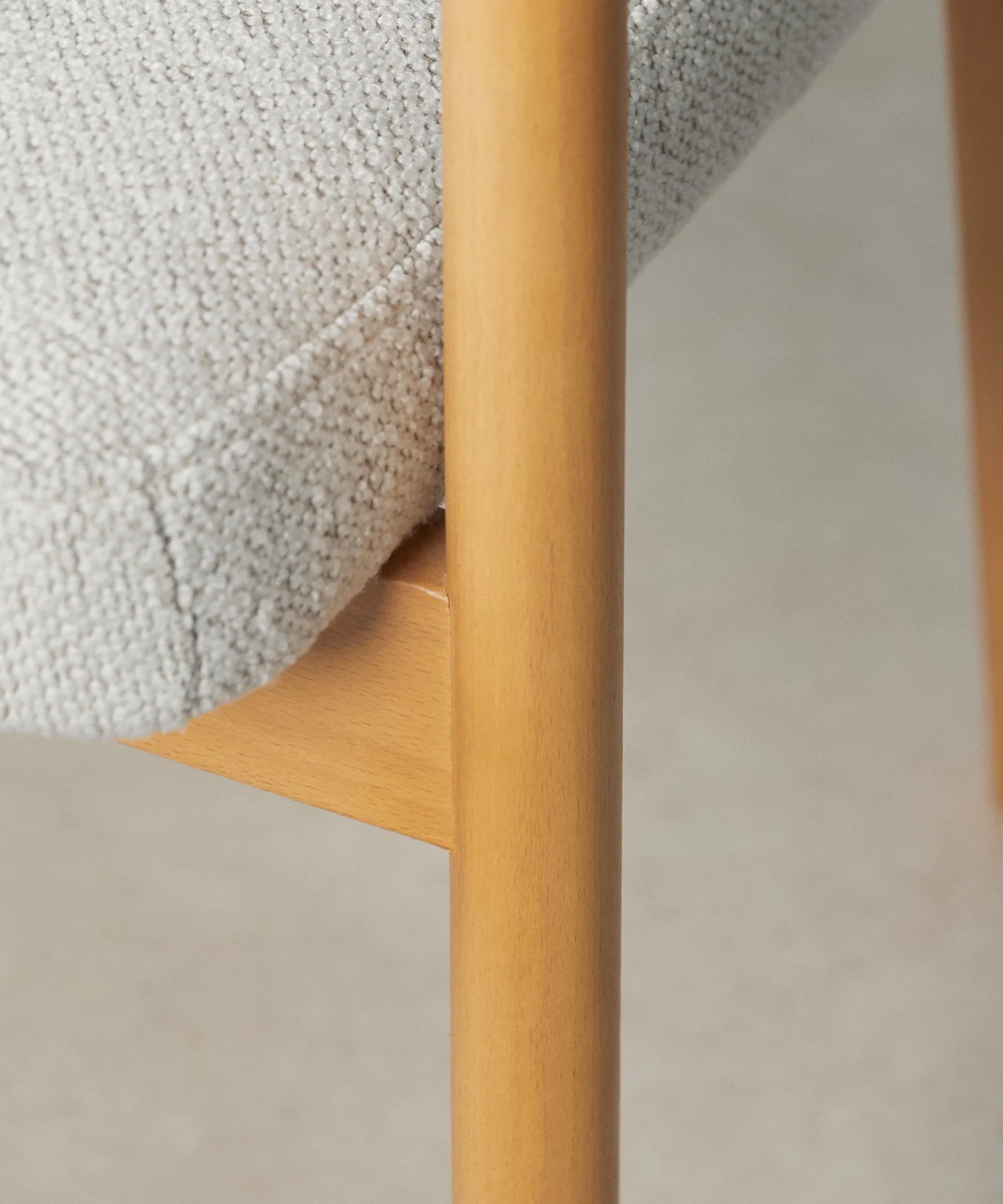 Silla de Comedor en Madera y Tapizada Sparks - Image 7