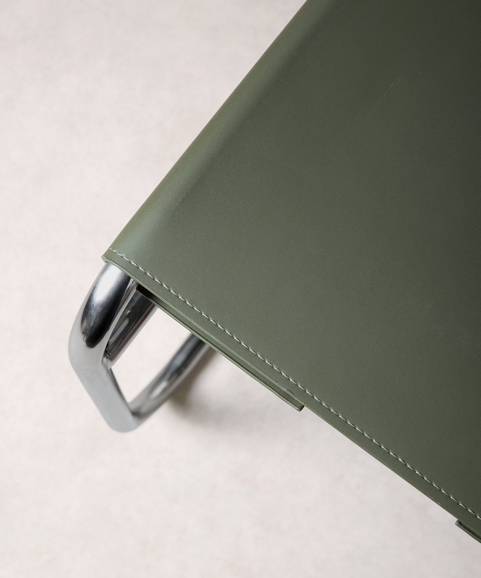 Silla de Comedor PU y Metal Lottie - Image 8