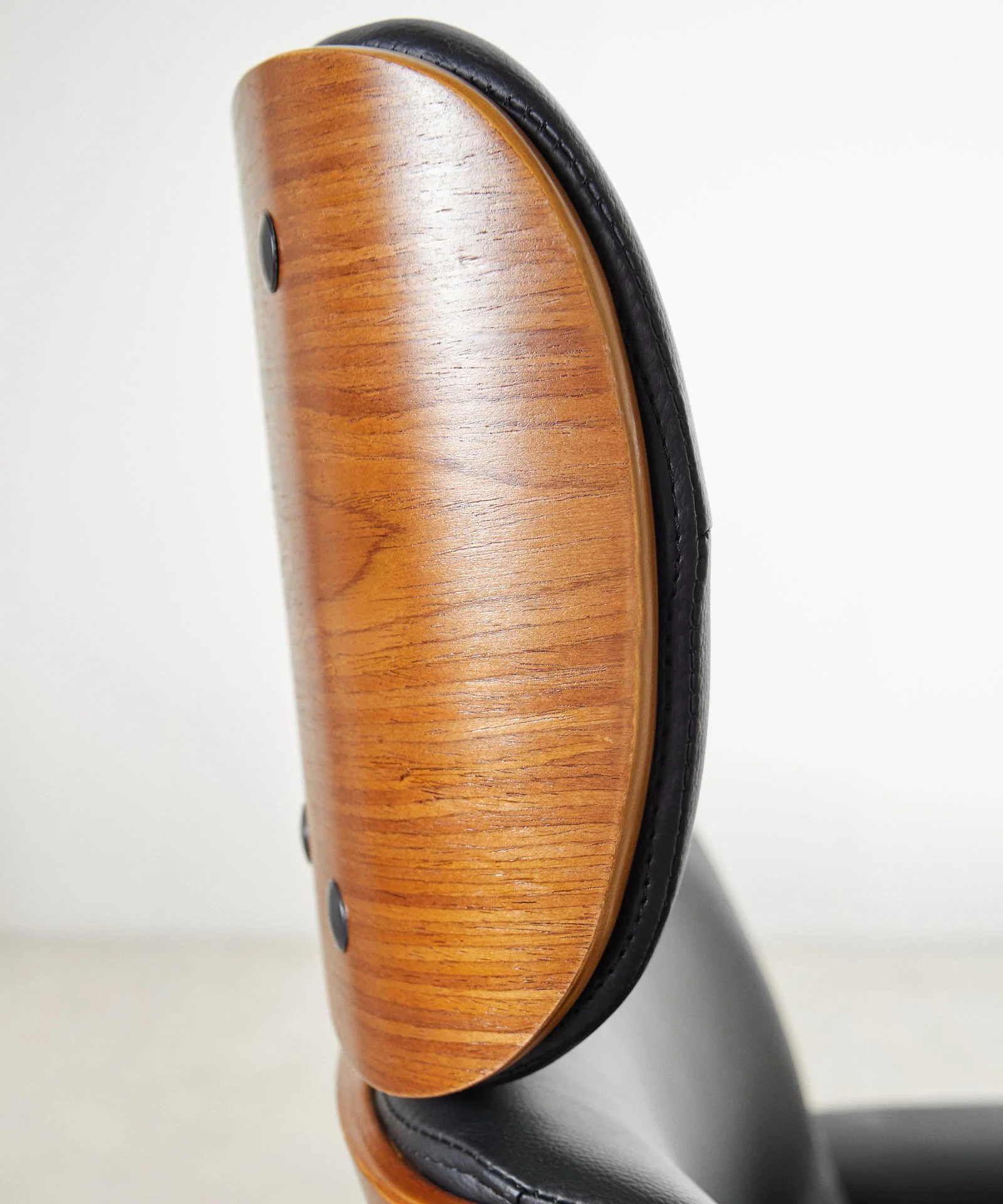 Silla de Escritorio de Polipiel y Madera Baltic - Image 5